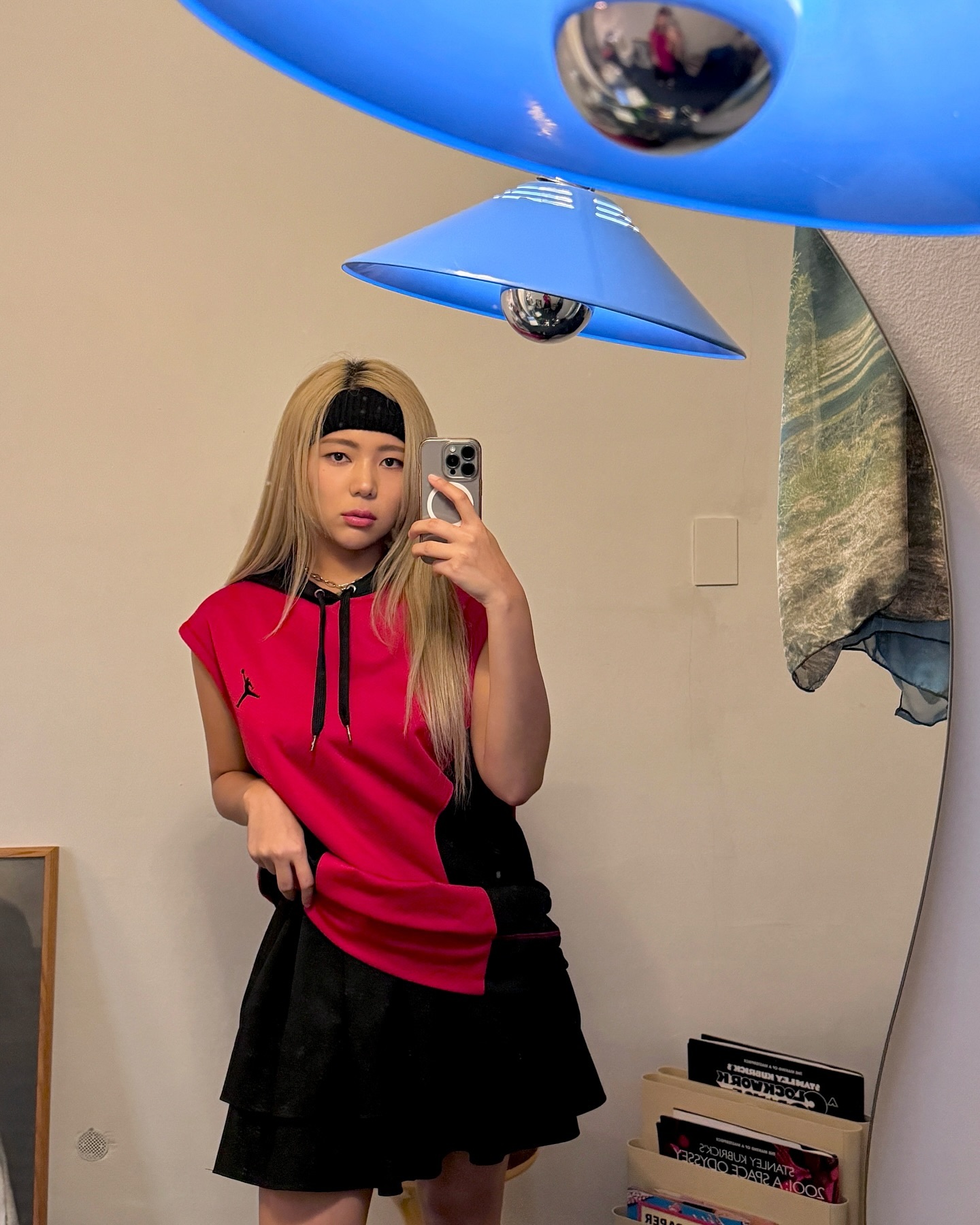 🗯7월의 한 가운데
⠀
여러가지 이유로 인스타에 많이 소홀해졌는데
나쁘지 않을지도,,,,