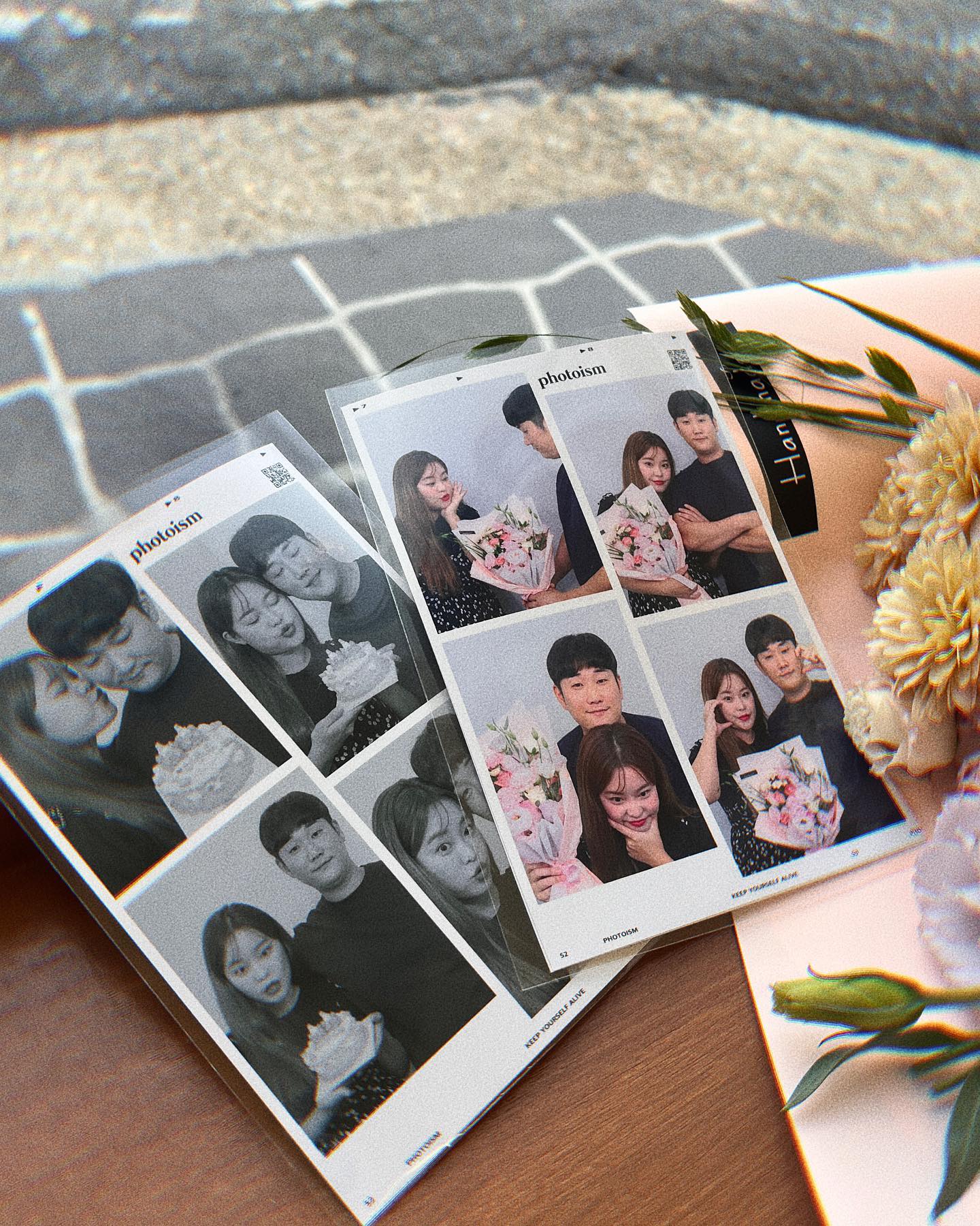 2023.08.27 1주년💗
결혼은 좋은 것이다,,! 남편 말고도 좋은 게 정말 정말 많음〰️ 새로운 가족들도 이제는 진짜 가족이 되었고💗 서로 분명 줘패고 싶을 때도 많지만 그래도 예쁠 때가 훨〰️씬 많아서 살만하다는 점,,^0^ 2년 뒤, 3년 뒤 더욱 성숙해질 우리 부부를 위하여,,!🍻 누나가 많이 사랑혀〰️💗
.
.
#옐니꾸기#결기#결혼1주년#탄방동맛집#카엔