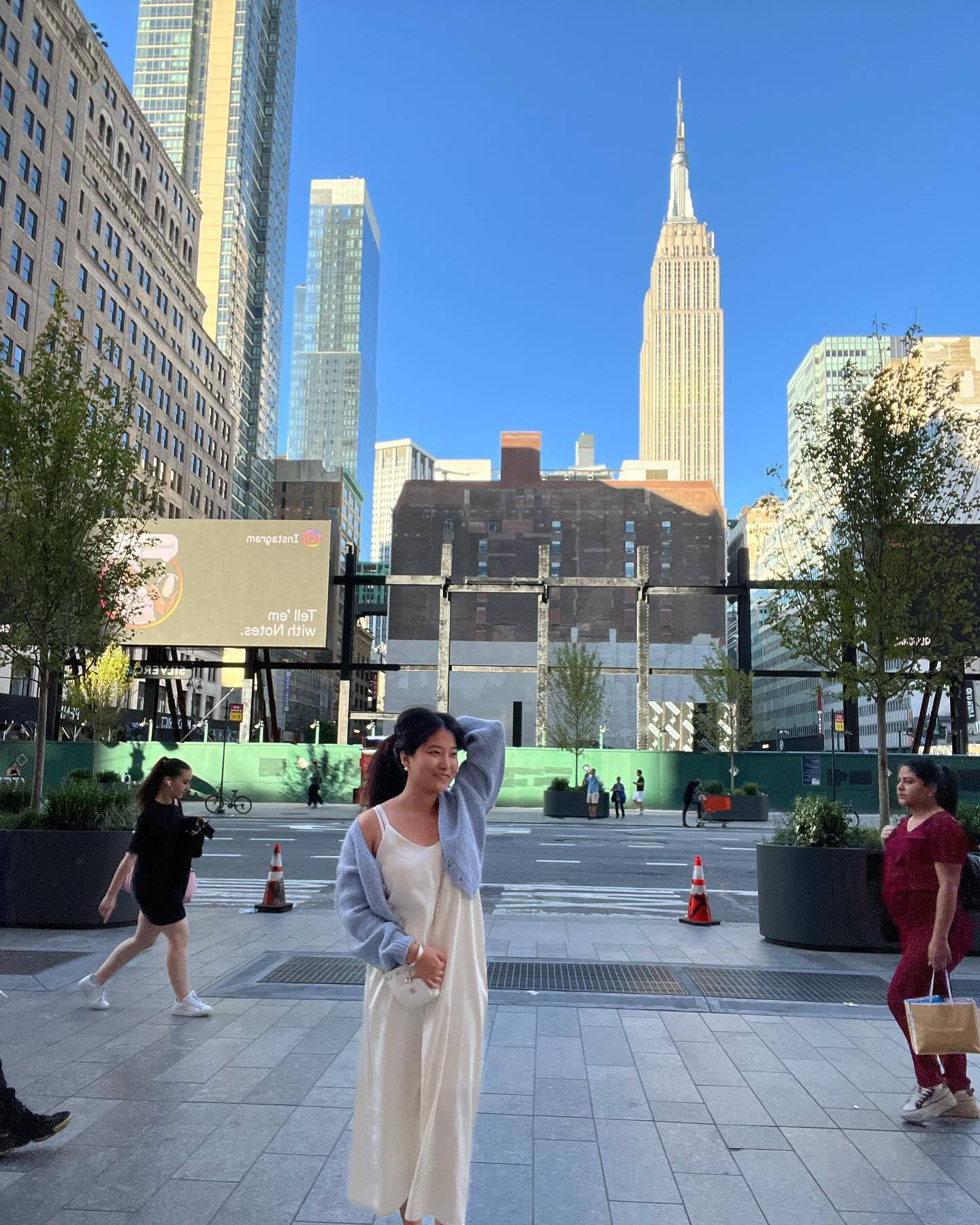 정말 완벽한 뉴욕 가을 날씨🍁
덥지도 춥지도않고 날씨때문에 행복했다
-
-
-
-
-
-
-
-
-
-
-
-
#newyork #likeforfollow #influencer #likefoefollow #뉴욕 #newyorker #follow4followback #newyorklife #팔로워미 #フォロー #フォローバック #いいねした人全員ファローする #팔로우늘리기 #좋아요늘리기 #셀린느 #팔로우미 #맞좋 #유학생 #좋반테러 #좋아요그램 #친스타그램 #루이비통 #맞팔환영 #선팔환영 #팔로우환영 #소통해요 #louisvuitton #인친환영 #celine