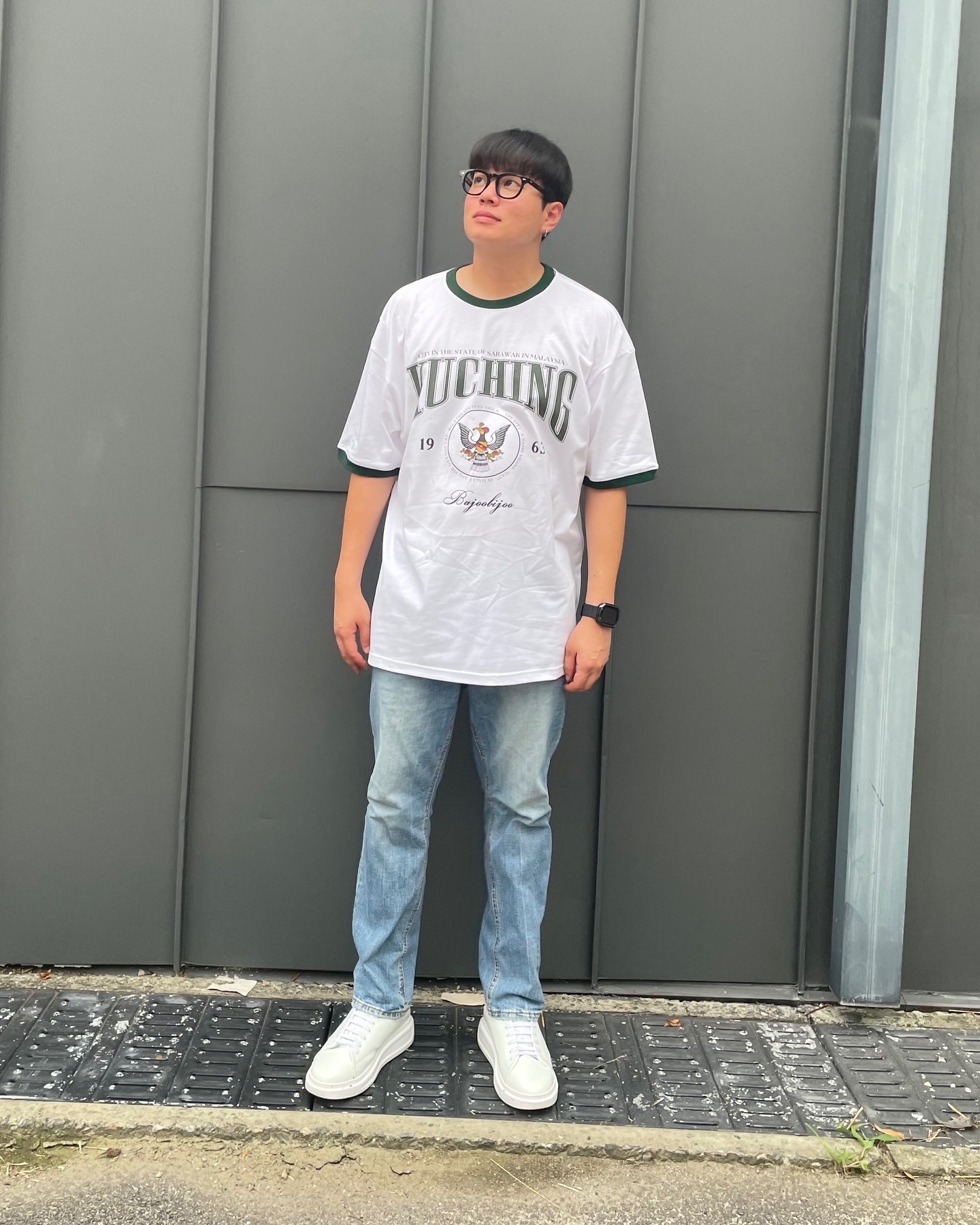 #협찬 bajoobijoo_official 역시 퀄리티 넘치는 반팔티🥹✨
.
.
.
.
.
.
bajoobijoo_official 에서 “Kuchg Ringer T-shirt 화이트/블랙“ 제공받았습니다🥹✨👍🏻

✨20수 코튼 사용한 티셔츠!

✨덤블 텐타 가공처리로 수축을 최소회한 티셔츠!

✨DTP 기법으로 그래픽 표현한 고퀄리티 티셔츠!

✨넥라인 소매 배색 포인트 , 가운데 프린팅 포인트가 돋보이는 티셔츠입니다!🥹

✨남녀공용 모두 사용할수있는 티셔츠이고 , 캐주얼한 느낌 스트릿한느낌 여러가지 느낌을 줄수있는 티셔츠이고 착용감도 편하고 데일리로 여름내내 입을수 있을거같아요🥹✨👍🏻
.
.
.
.
.
.
.
.
#바쥬비쥬 #바쥬비쥬반팔티#반팔티 #반팔티추천 #패션계정맞팔