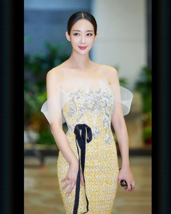 #감사합니다 #김포국제공항패션쇼
#핸드폰을못숨겼네
#쇼끝나고포토타임
#code.photographer 
#K365패션쇼
Brand
Grace Moon gracemoonó5
Park,Sun Young parksunyoung_official
아시아모델협회 Asia Model Association
ama_korea
Model minhoah
=Photo: Code
#김포공항패션쇼
#365
#김포하네다
#한국공항공사
#아시아나항공
#그레이스문
#디자이너박선영
#아시아모델협회
