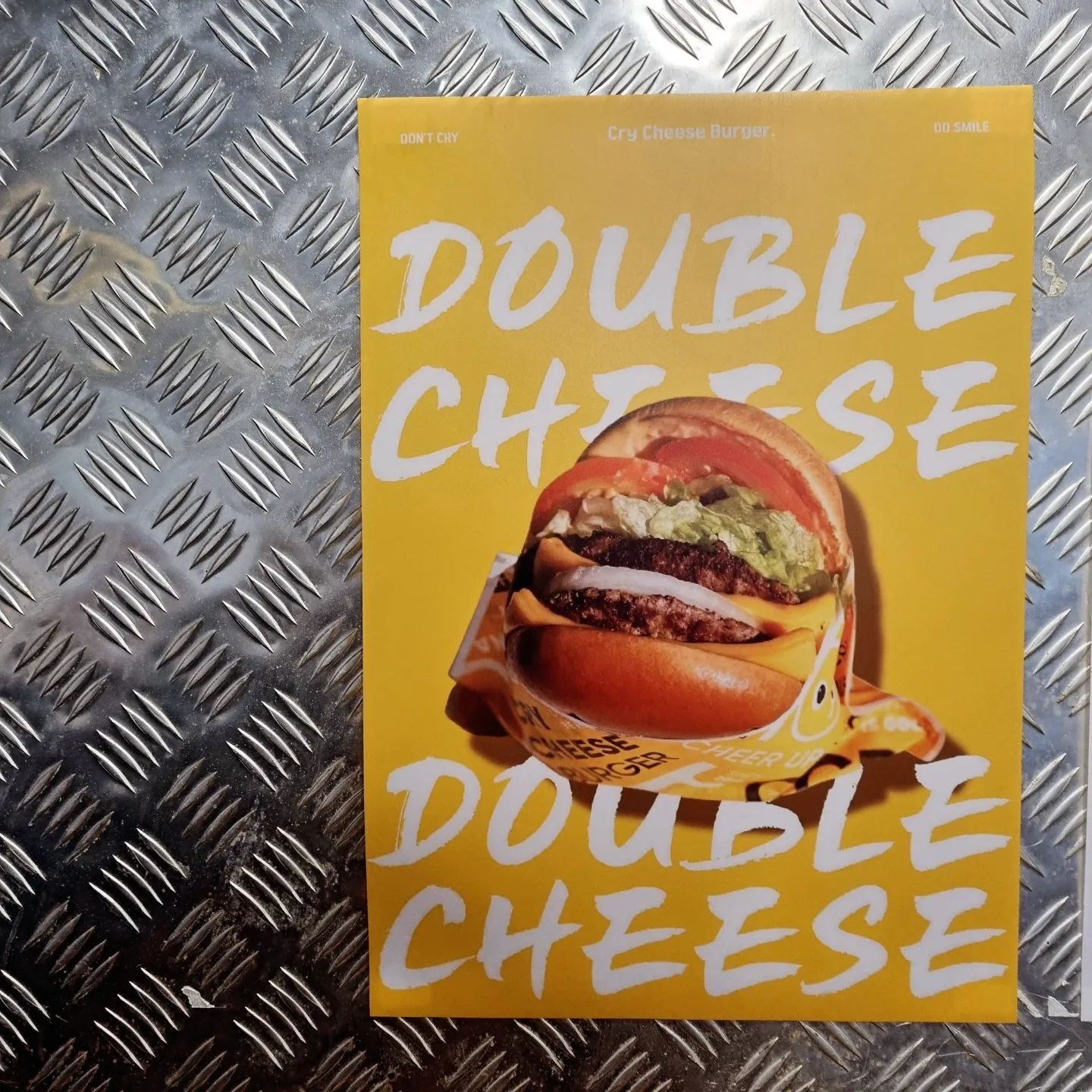 #협찬 #크라이치즈버거

크라이치즈버거 심곡점에 다녀왔어요🍔
부천역에서도 가깝고, 사장님도 너무 친절하시고 
무엇보다 버거가 진짜 맛있어요~ 쨔루쨔루 진짜루🤪

한국의 인앤아웃이라더니
치즈 가득한 수제버거에 홀딱 반하고 배부르게 나왔어요❤️
이미 맛집으로 소문났지만 부천에서 수제버거 드시고 싶은분들은 크라이치즈버거로~!!💃

#부천역 #부천맛집 #부천대학교 #치즈버거의정석 #부천햄버거 #부천맛집 #수제버거 #부천수제버거 #먹팔 #먹팔맞팔 #맛집소개 #리뷰노트