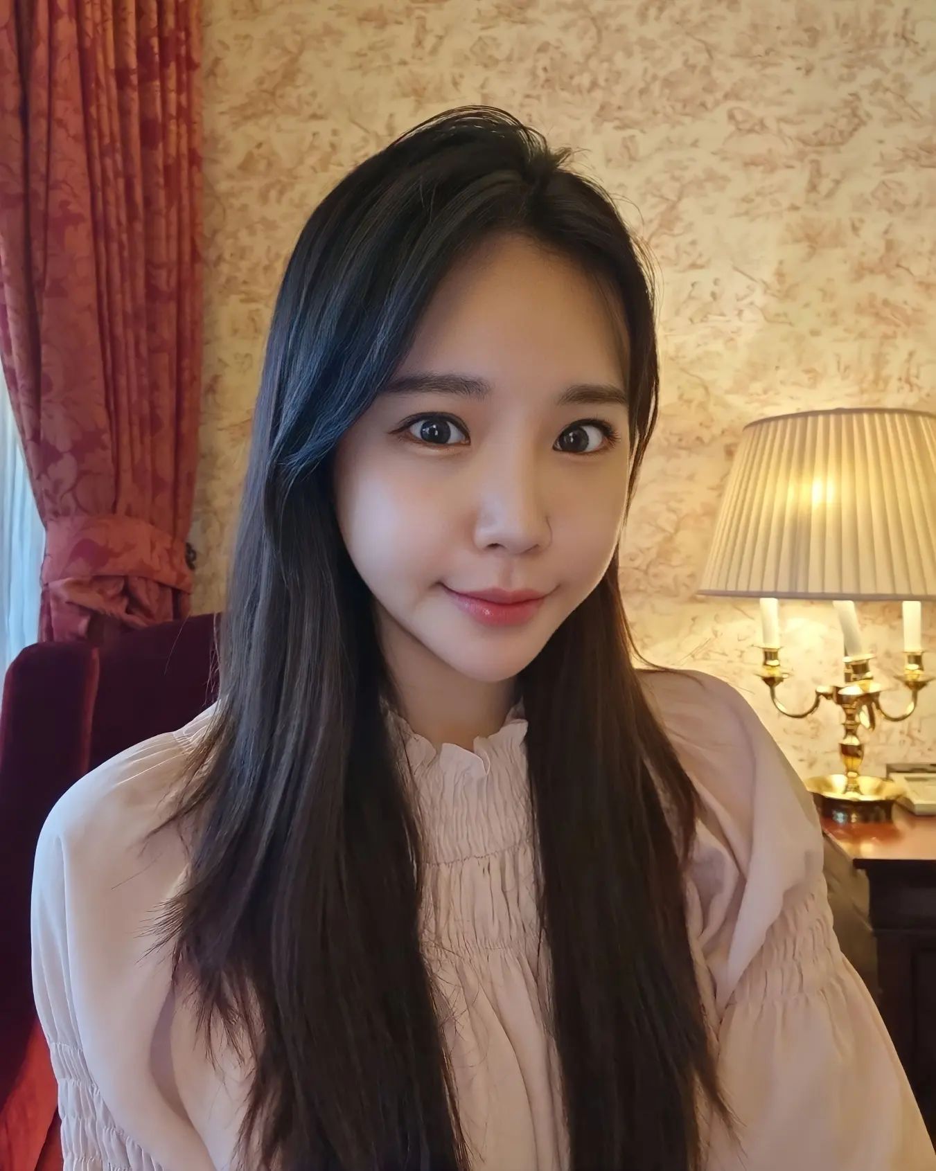 속눈썹펌하고 데이뚜 
한올한올 올렷더니 쩨리가 너무이뿌다구 해따 기분저아 ❤
내가한속눈썹펌은 요기
르네르뷰티에서  rnerebeauty_ 
.
.
. #강남속눈썹#강남속눈썹펌#강남눈썹문신#강남반영구#역삼속눈썹#역삼눈썹#역삼반영구#잠실속눈썹#잠실속눈썹펌#잠실눈썹#잠실눈썹문신#르네르뷰티