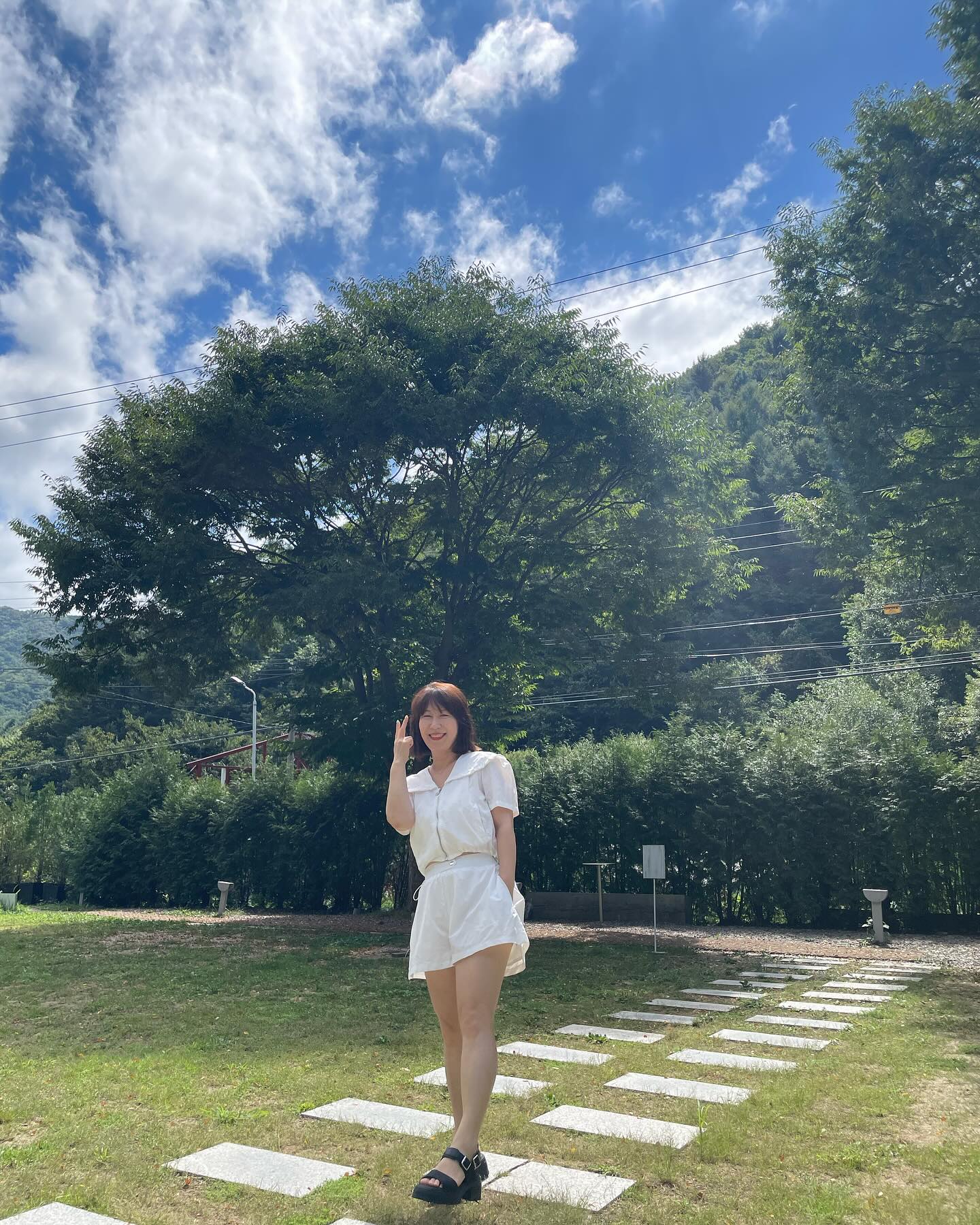 춘천 오월학교에서 날씨 좋아서 너무 행복해!

#춘천여행 #오월학교 #셀스타그램 #셀기꾼 #오오티디