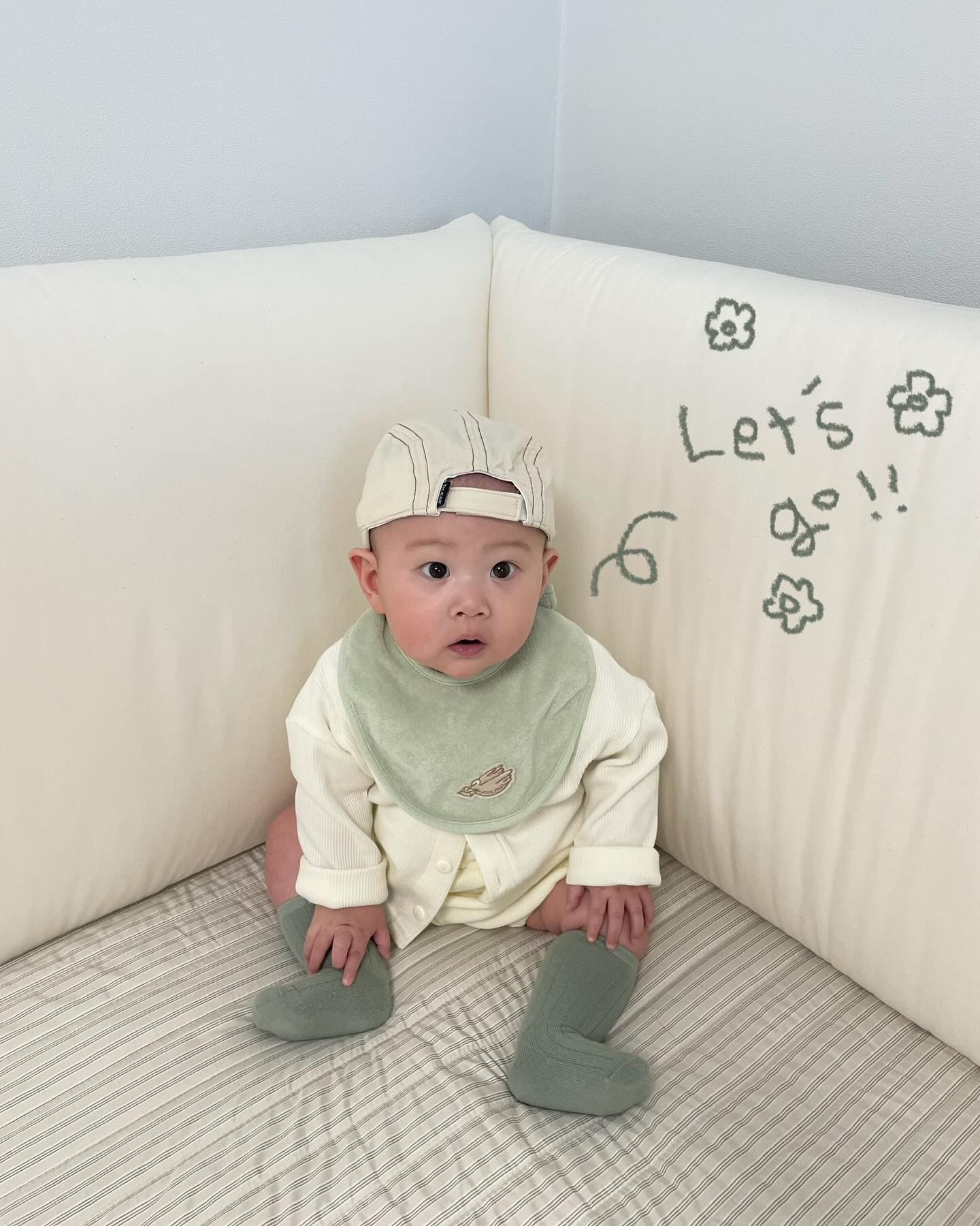 ✿𝐃+𝟐𝟒𝟒

𝟠개월 입성!
낮잠도 2번으로 바뀌고, 이유식도 한번에 200g 먹어요!
더 더워지기 전에 세상 구경 많이 해두자 민쏭아🤍🧸