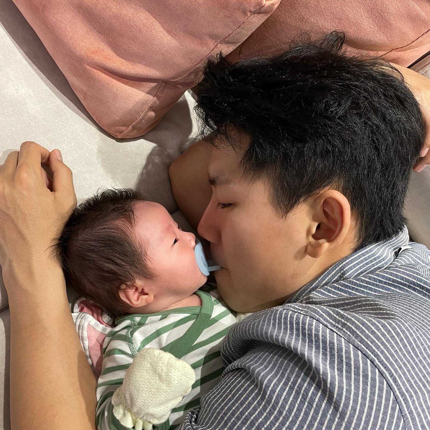 더 행복하자 내 사랑들 🫶🏻
