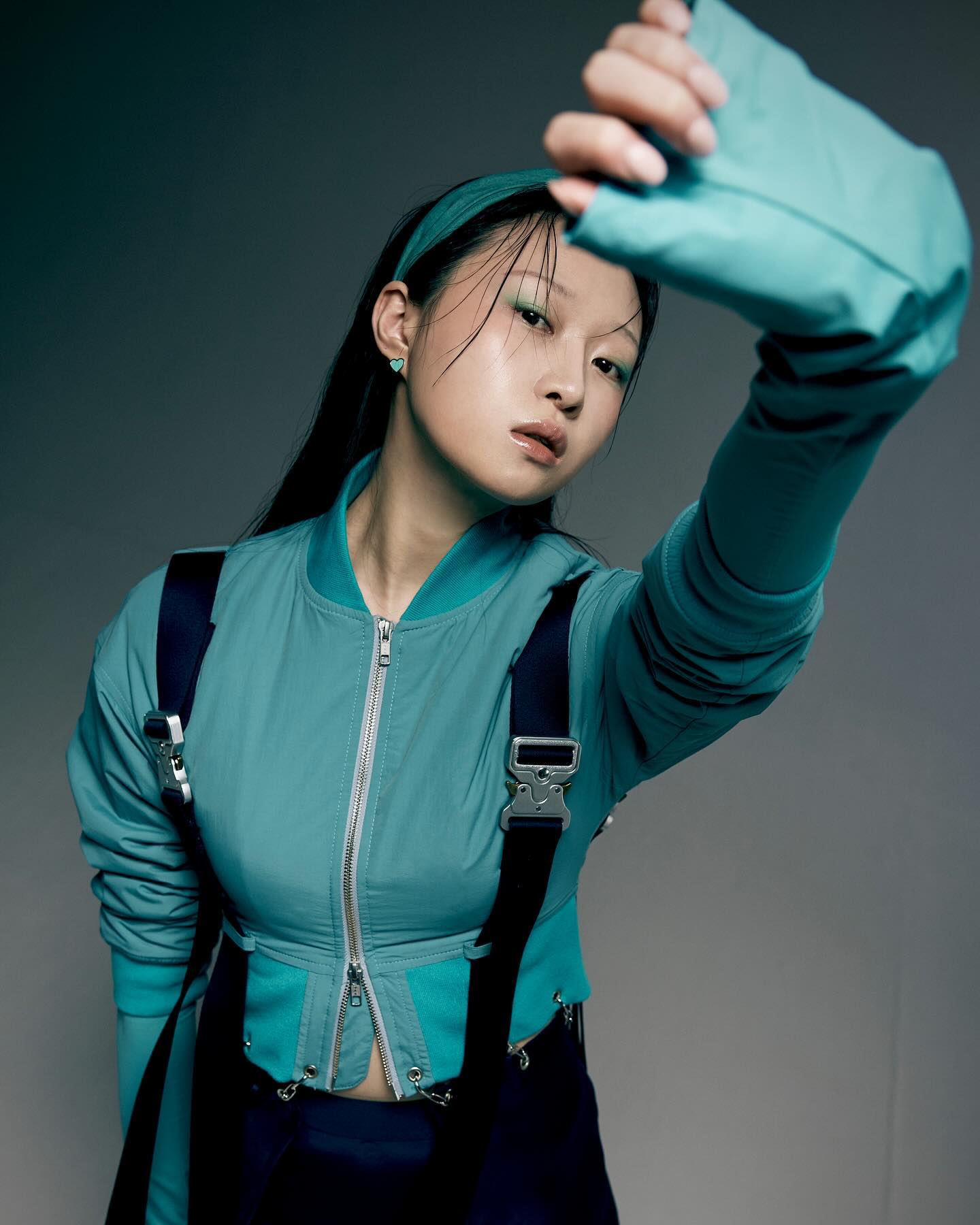 🩵🦋

Design : babylovesburger 
Model : seon2.re 
Hair&Make up : saeonjima
Photo : lets_pcw 

2024 Konkuk University Apparel Design Graduation Show
kuad_archive