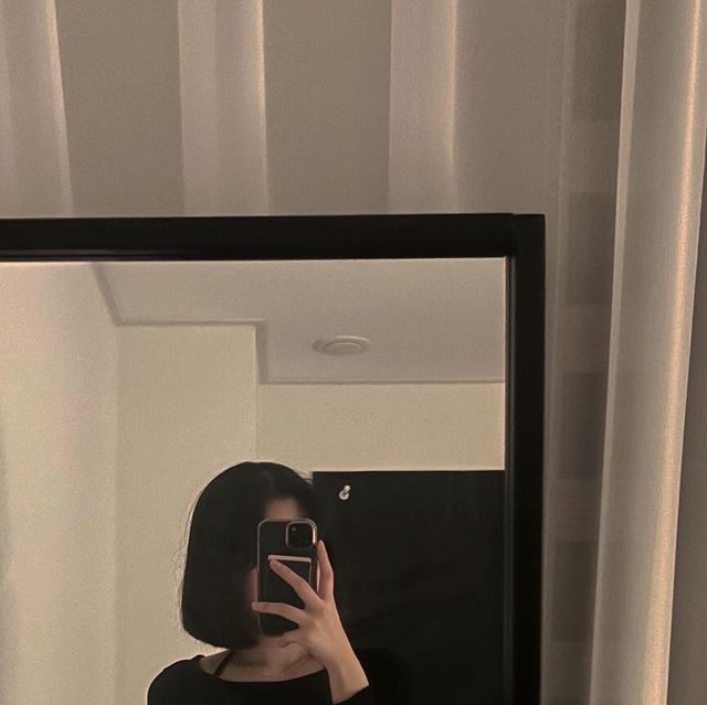  수경 on Instagram: "요새 요가자격증시험이후로 급찐살 입터짐으로 배가 빵빵졌는 뎁 ㅠㅠ
다이어트 보조제 알약을 먹자하니 부작용이 있을 거 같고 해서 인터넷 찾아보니 가루형 제품이 있더라구요
GMP인증시설에다 6가지부형제 무첨가더라구욥
그래서 안심하고 복용했습니다!! 맛은 레몬맛에다 유산균 맛이 조금 나는 데 가루채 먹어도 맛있었어요!! 프로바이오틱스도 있어서 장건강에도 효과가 있더라구요!! 
유지어터분들이나 변비있으신 분들 한번 드셔보시는 거 추천합니다🙂
.
.
.
.
.
.
#광고#협찬#맥널티바이오#쑥변다이어트빼고볼래#다이어트보조제#다이어트유산균#가르시니아#유지어터#다이어터#내장지방빼는법#다이어트영양제#유산균다이어트#가르시니아추천#가르시니아효과#다이어트보조제추천#다이어트제품#체지방컷팅제#체지방컷팅#탄수화물컷팅#탄수화물컷팅제#다이어트방법#다이어트식단#식단관리#오운완"
