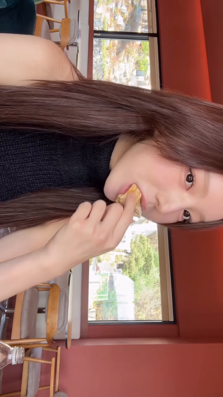 역시 빵은 크림빵이지🤍