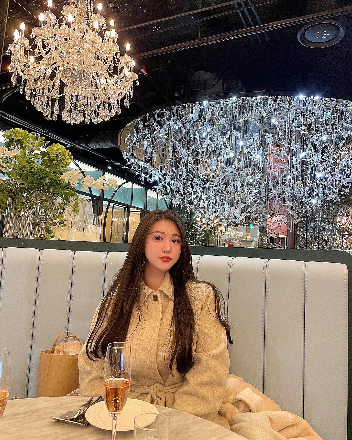 #디라이프스타일키친 #롯데월드몰
반짝반짝✨ 하지만 
엄니 모시고 한번와본걸로 땡 ㅋ
미슐랭 어렵네🤷🏻‍♀️