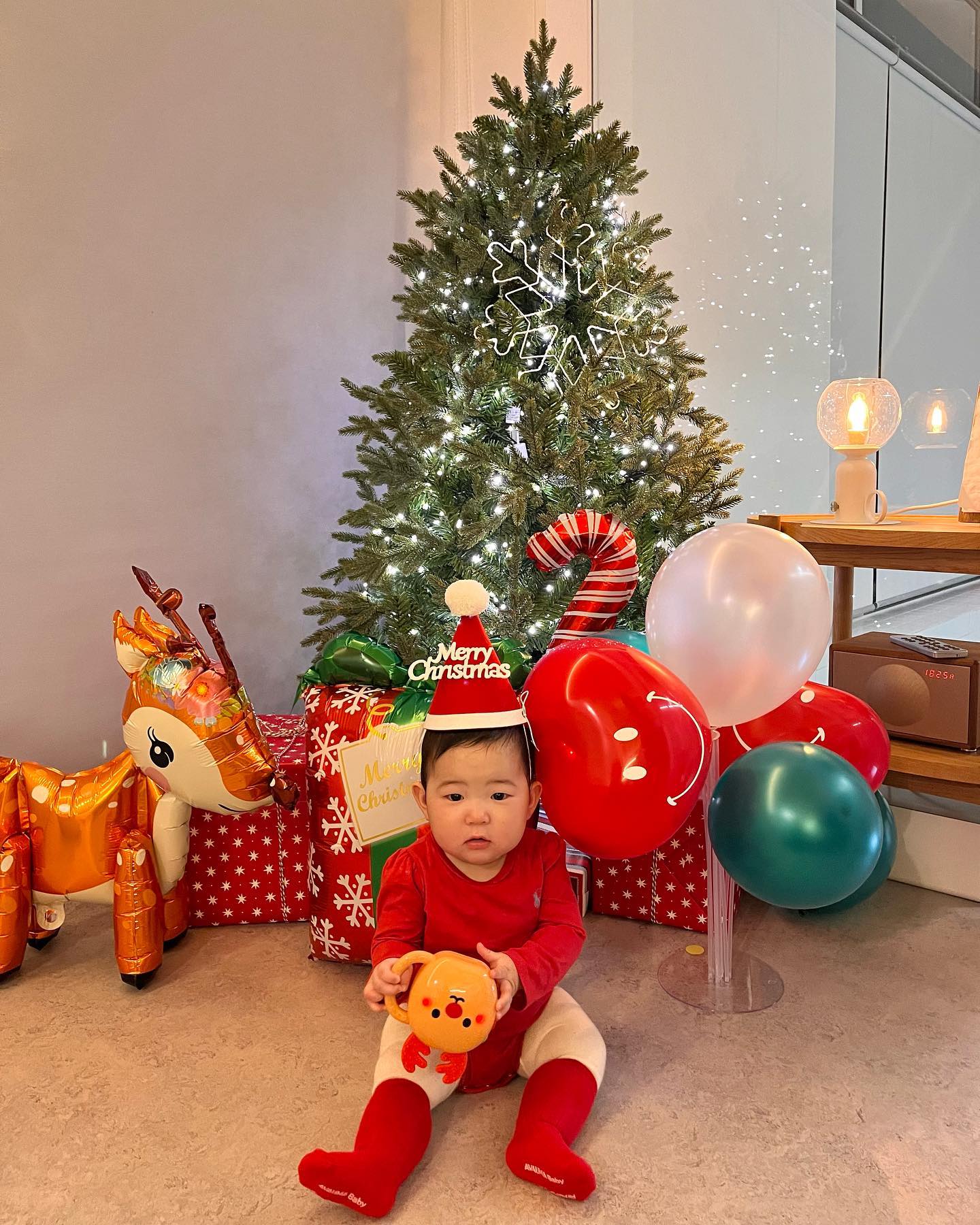 :
메리크리스마스🎄
❤️💚

#멜크 #메리크리스마스 #크리스마스파티 #아기크리스마스룩 #아기크리스마스 #🎄