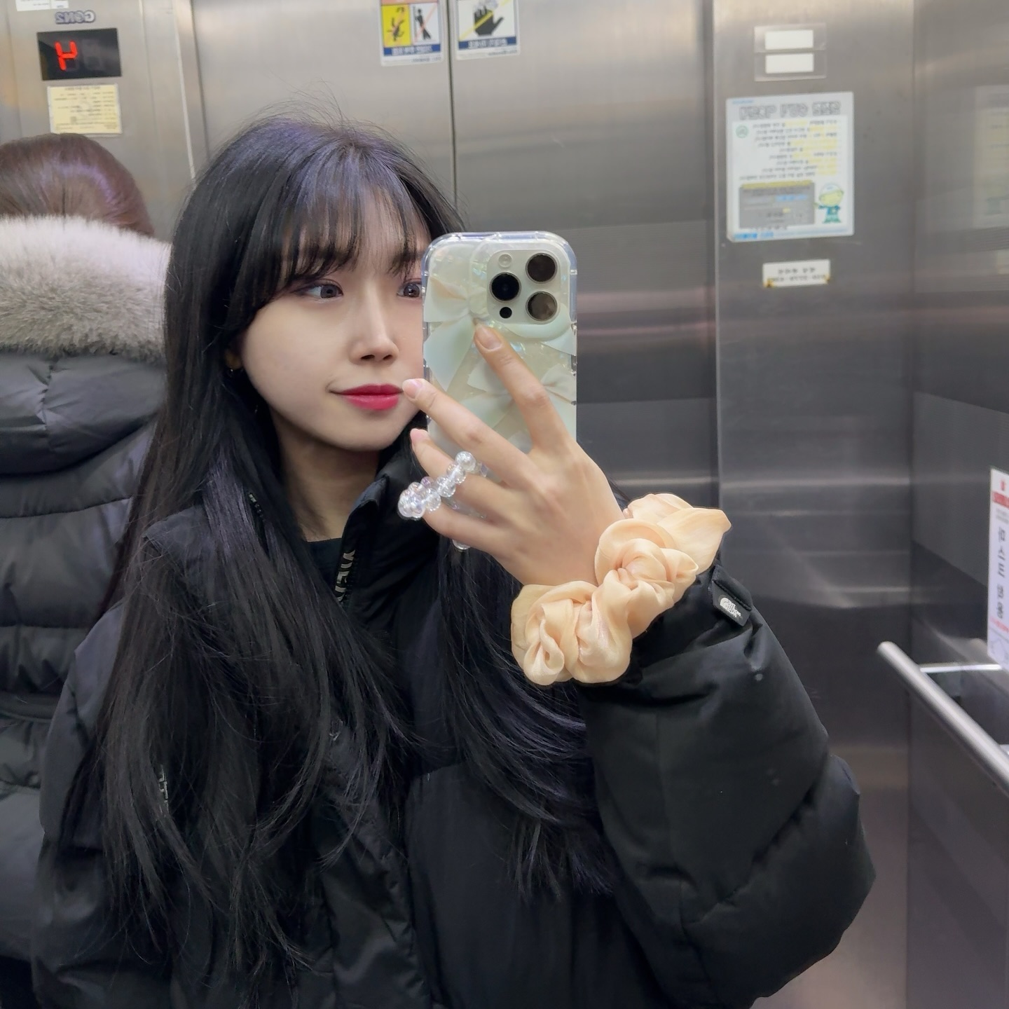2024.01.02
오운완🏋🏻‍♀️

운동도 잘 안하고 피드도 밀리는 나는 개다...
월월🐶

#헬린이#헬응애#헬린이그램#다이어트#헬스장#운동#식단#운동일기#운동복#헬스타그램#필라테스#협찬#일상#daily#오운완#운동하는여자#운동기록#운동소통#운동스타그램#운동하는직장인#헬스녀#아이폰15
