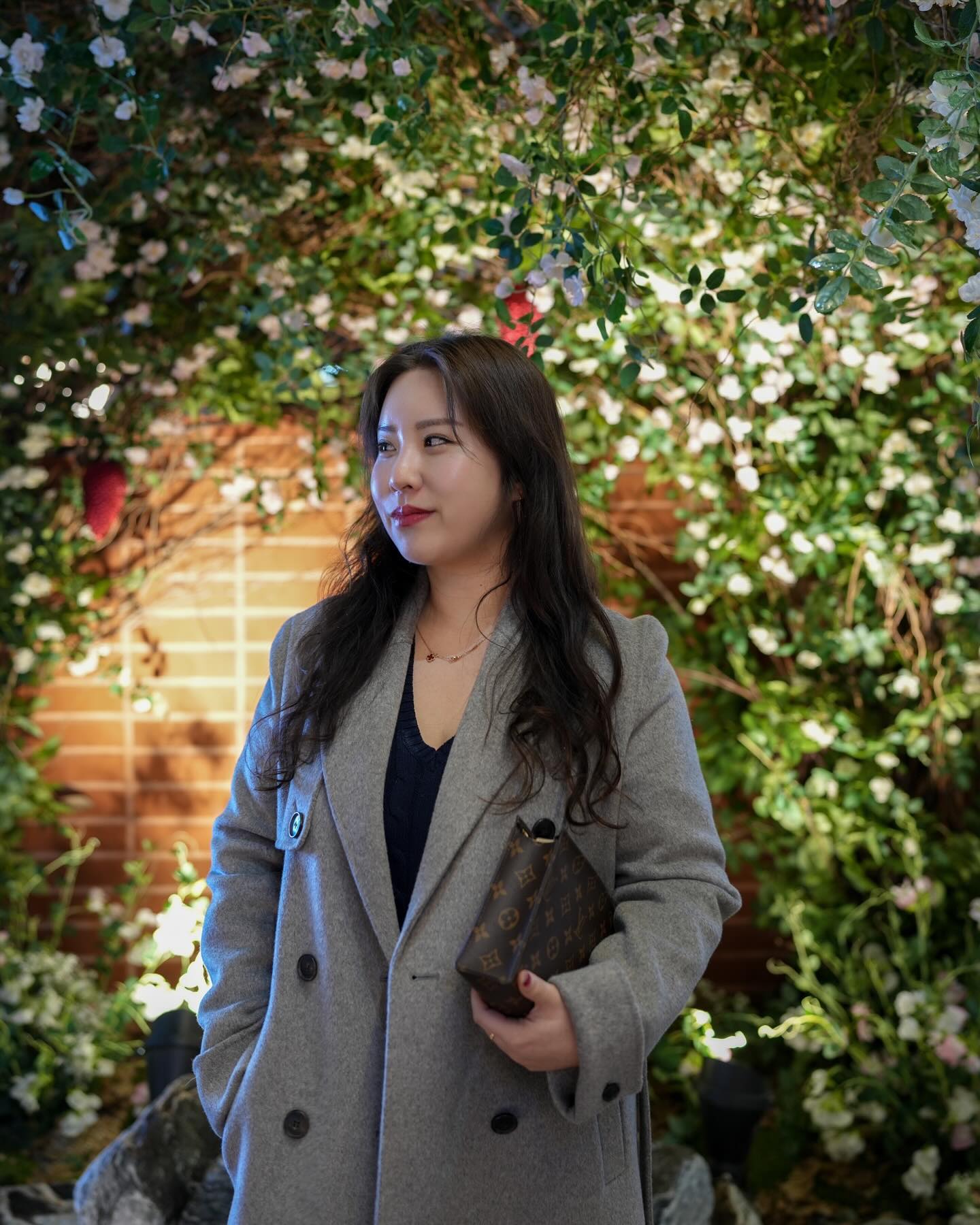 #협찬 last_train_soo_wan 

컨셉 제대로인 종착역 수완점에서 고기먹고왔어요!!🛤️
뭉텅소금구이랑 열무김치말이국수는 꼭 드셔야해요👍
방문할때마다 필수로 주문하는 메뉴에요🥰
17:00-24:00 영업하는데 늘 웨이팅 심하지만
실내에 웨이팅좌석도있고 포토존도있어서 기다리기 지루하지않아요😊
매장내부도 크고 단체석도있어서 회식이나 모임하기에도 추천👍
#종착역 #종착역수완점 #수완지구맛집