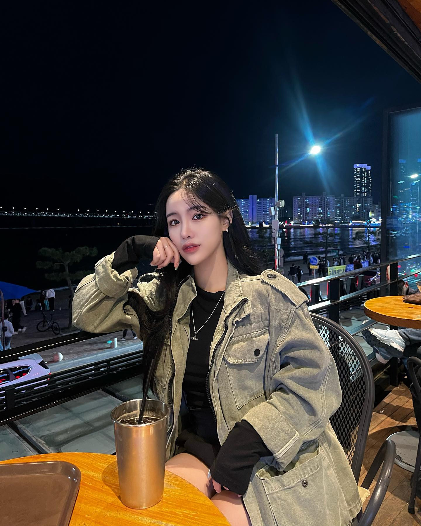 같은 사진 같지만 자세하게
보면 달라 🙂