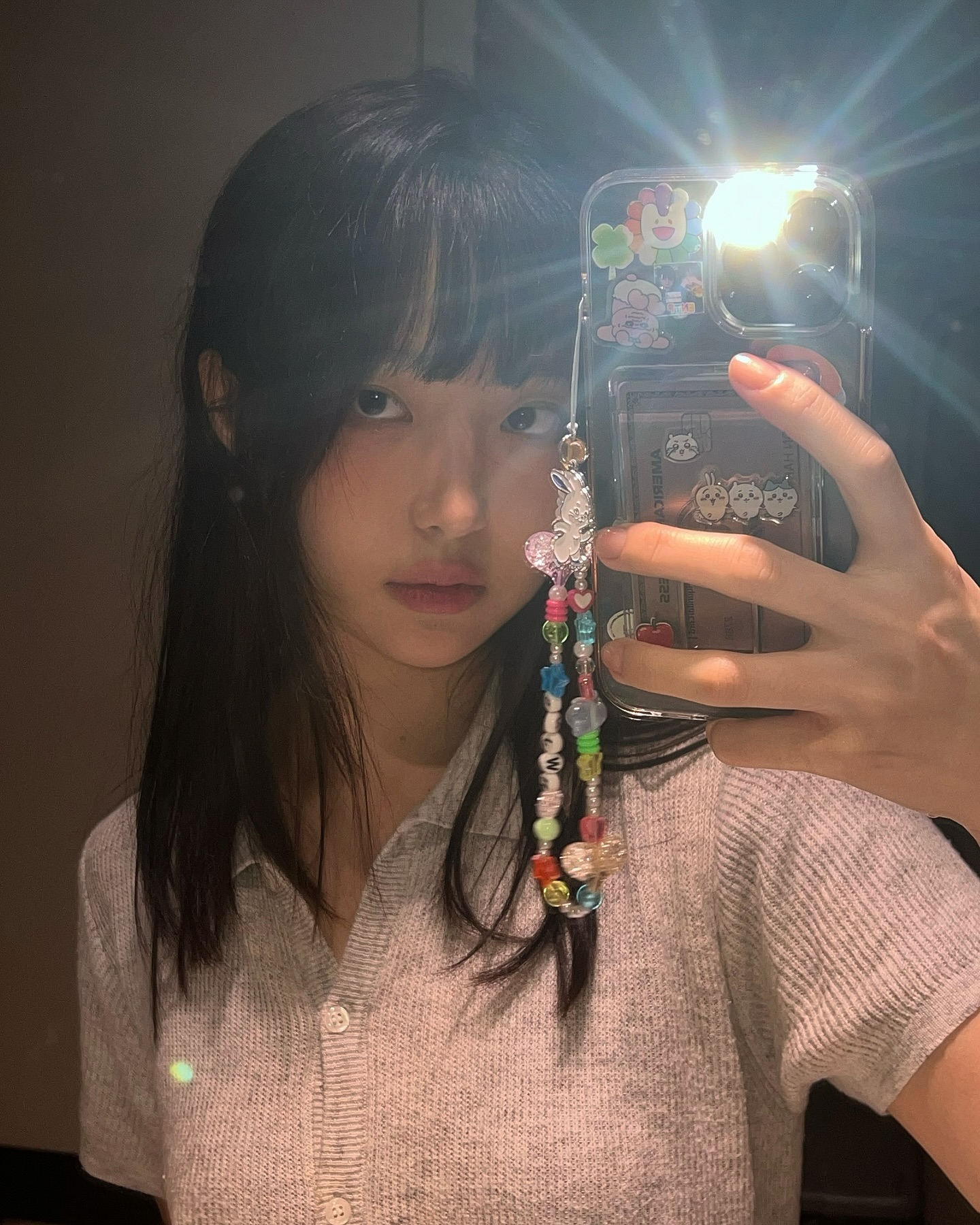 비싼 고양이 관심없어 최고급 츄르도