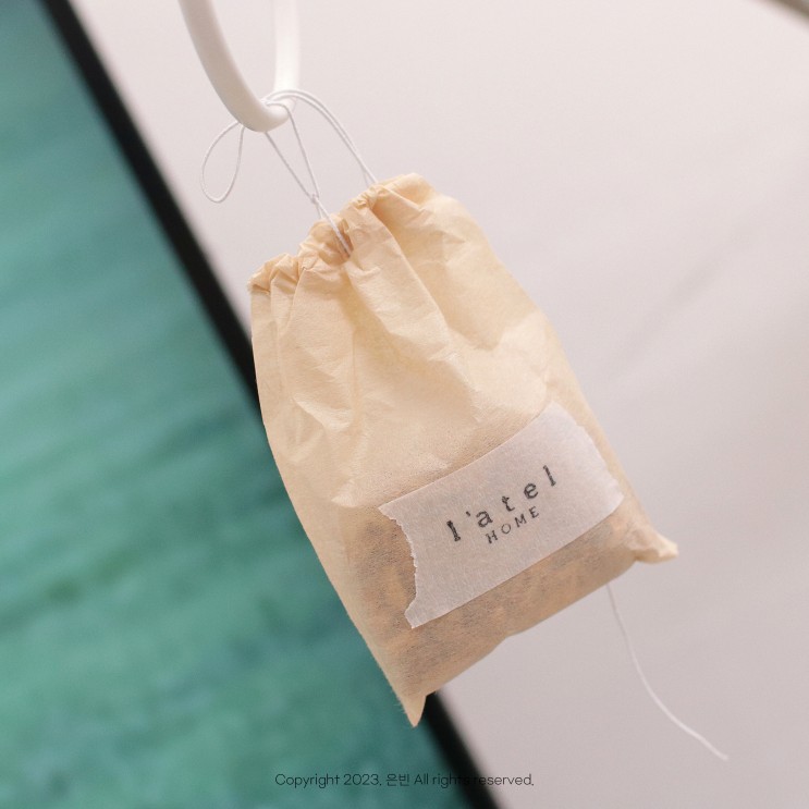 라뜰 팔로산토 스머지스틱 실내방향제로 걸어놓기 좋아요