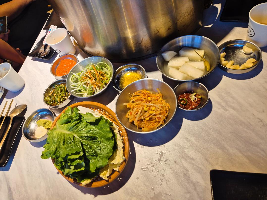#금요일 #저녁 #꼬기 #무쇠뚠삼겹 #은행시장점 #볶음밥맛집