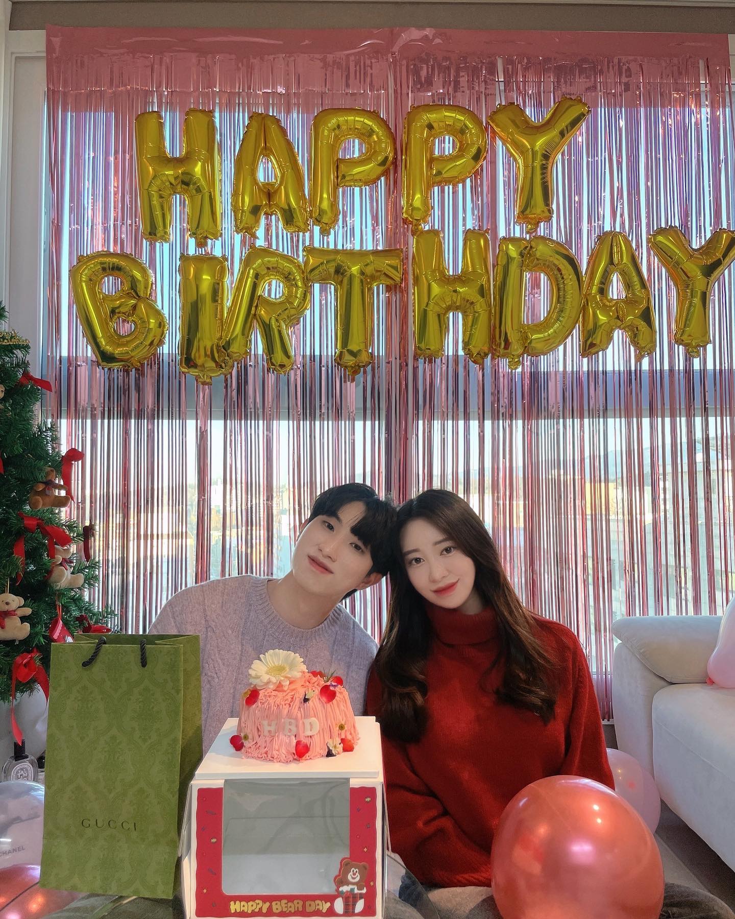 #HBD 생일축하해 무성아❤️
평생 같이 촛불끄자 사랑해🥰❤️‍🔥✨