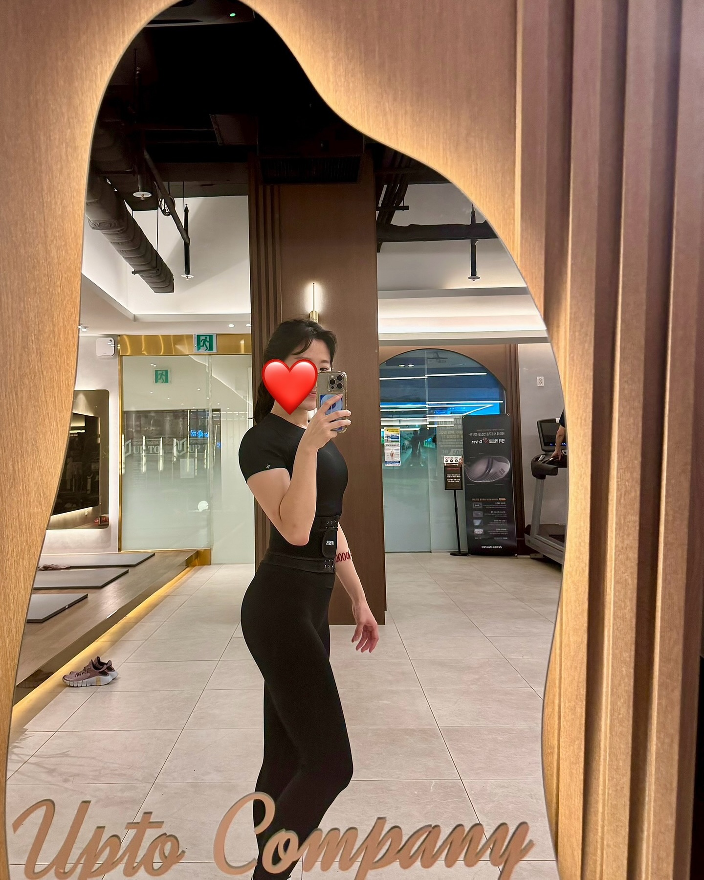 오랜만에 상체 PT 🏃🏻‍♀️💓

등 쪼꿈 하고 유산소도 깔짝하고,,

식단은 닭찌를 먹고 배고파서 초코하임+빼빼로+젤리 쪼금+브라우니
먹었댜 하핳ㅎㅎㅎ 담엔 좀 더 참아보기루 ㅎ