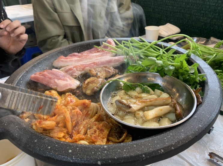 포항맛집, 미나리도 먹고 삼겹살도 먹고 힐링도 하고 1석3조? "포항안계농장"