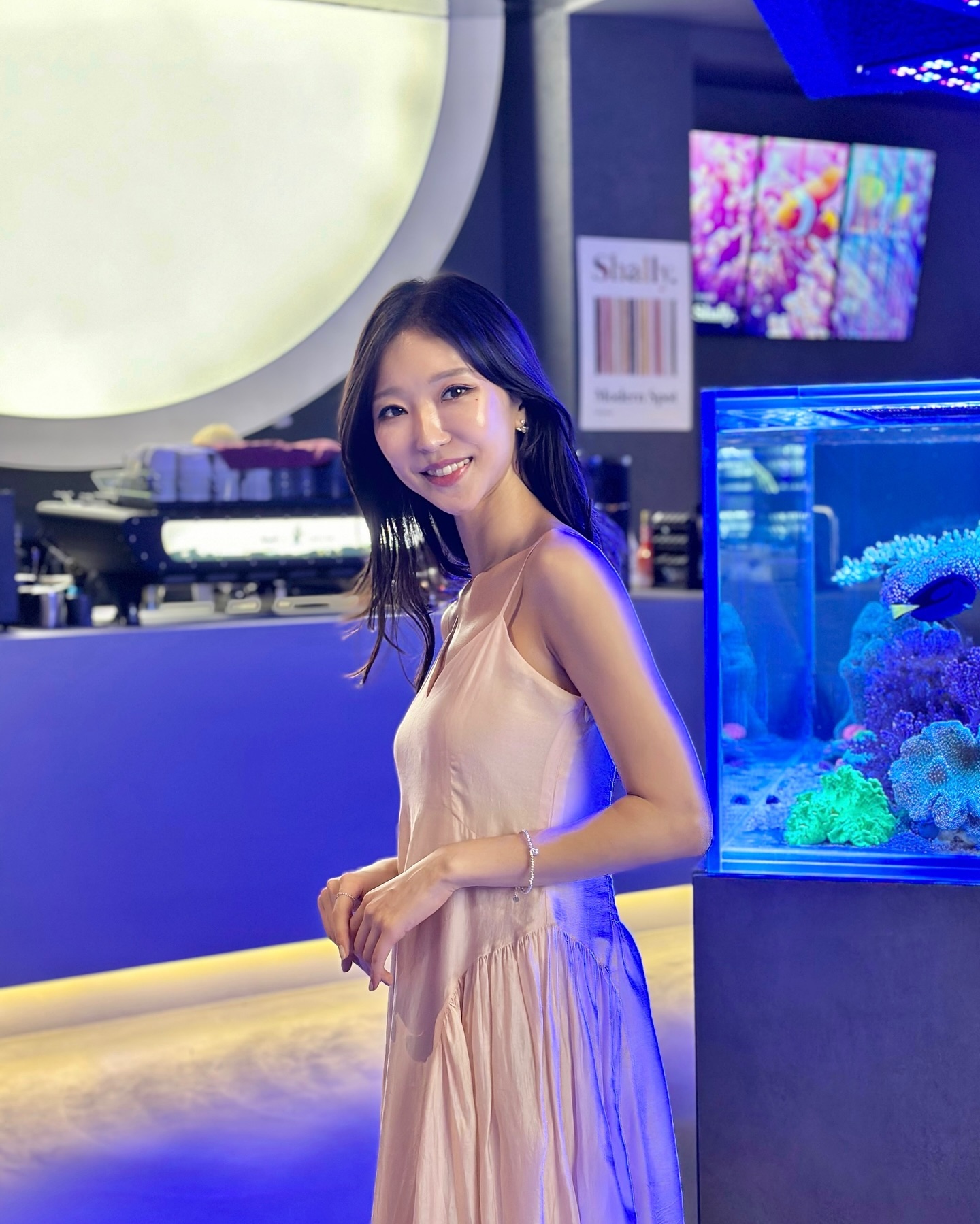 🪸💖 역시 에어컨 냉방 빵빵한 실내가 천국이네요 :)

시원해보이는 실버 브레이슬릿은
gemade_kr gemade_jp제품

#액세서리 #팔찌