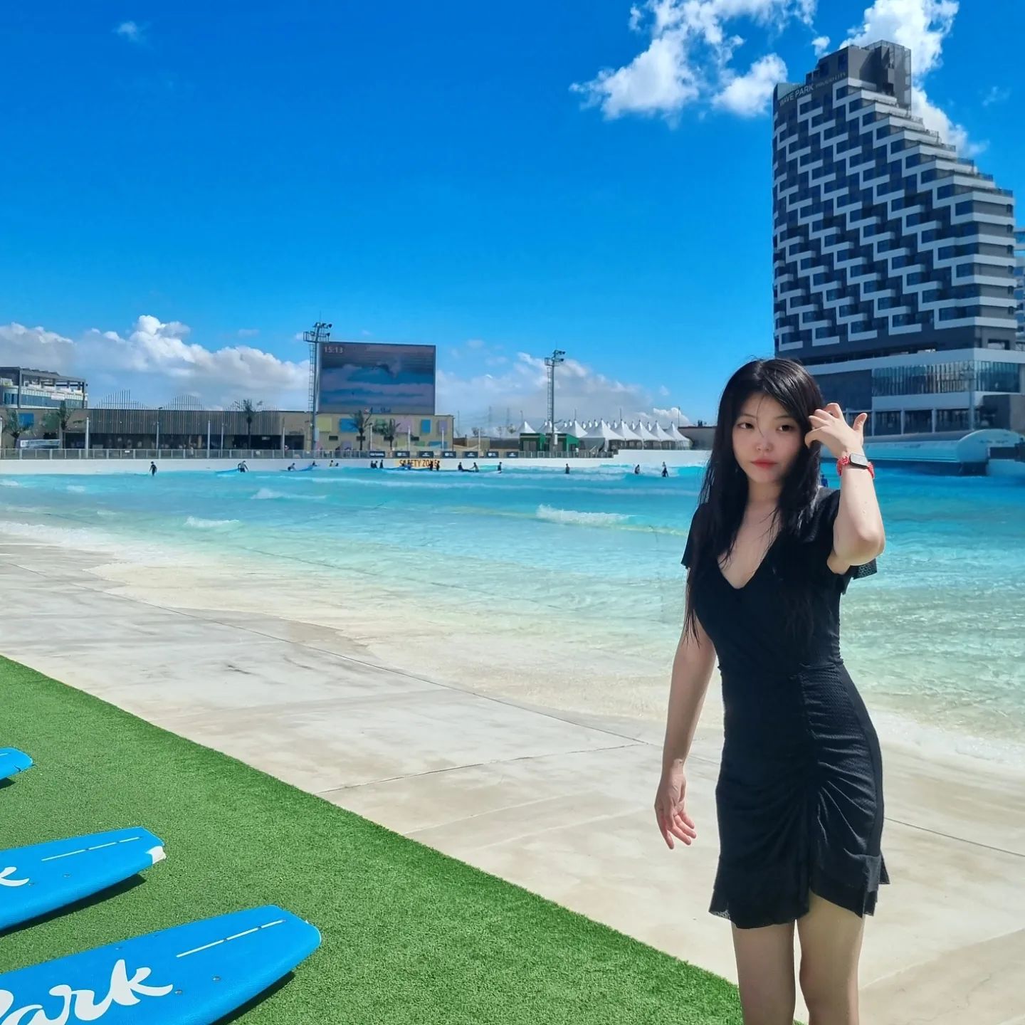여름 휴가 만끽 중 🩵 🏄‍♀️
#거북섬 #웨이브파크 
.
.
.
#웨이브파크 #인공서핑 #인공서핑파크 #웨이브파크시흥 #시흥 #시흥시 #시흥핫플 #서핑보드 #서핑 #웨이브파크🏄‍♀️ #거북섬 #거북섬웨이브파크 #거북섬핫플 #여름휴가 #여름휴가추천 #여름휴가지추천 #워터파크 #여름 #수영 #수영장 #인천 #인천핫플 #인천데이트 #휴가룩 #휴가 #휴가지 #휴가중