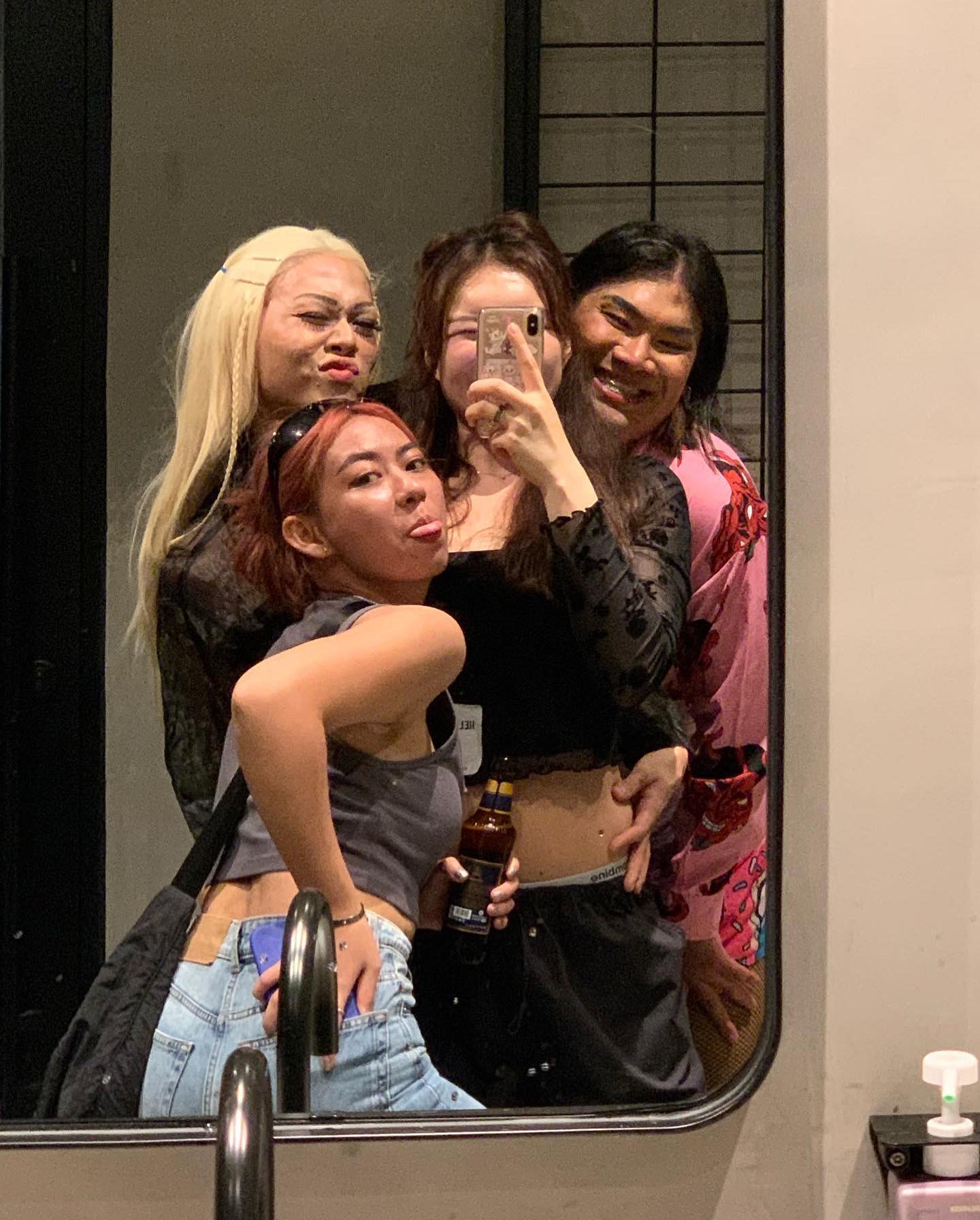 Let’s go girls 🔥 #therappercambodia