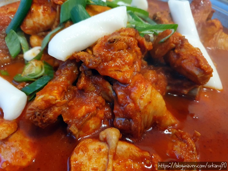 나만 알고 싶은 묵은지 닭볶음탕집 공유해요! ㅎㅎ