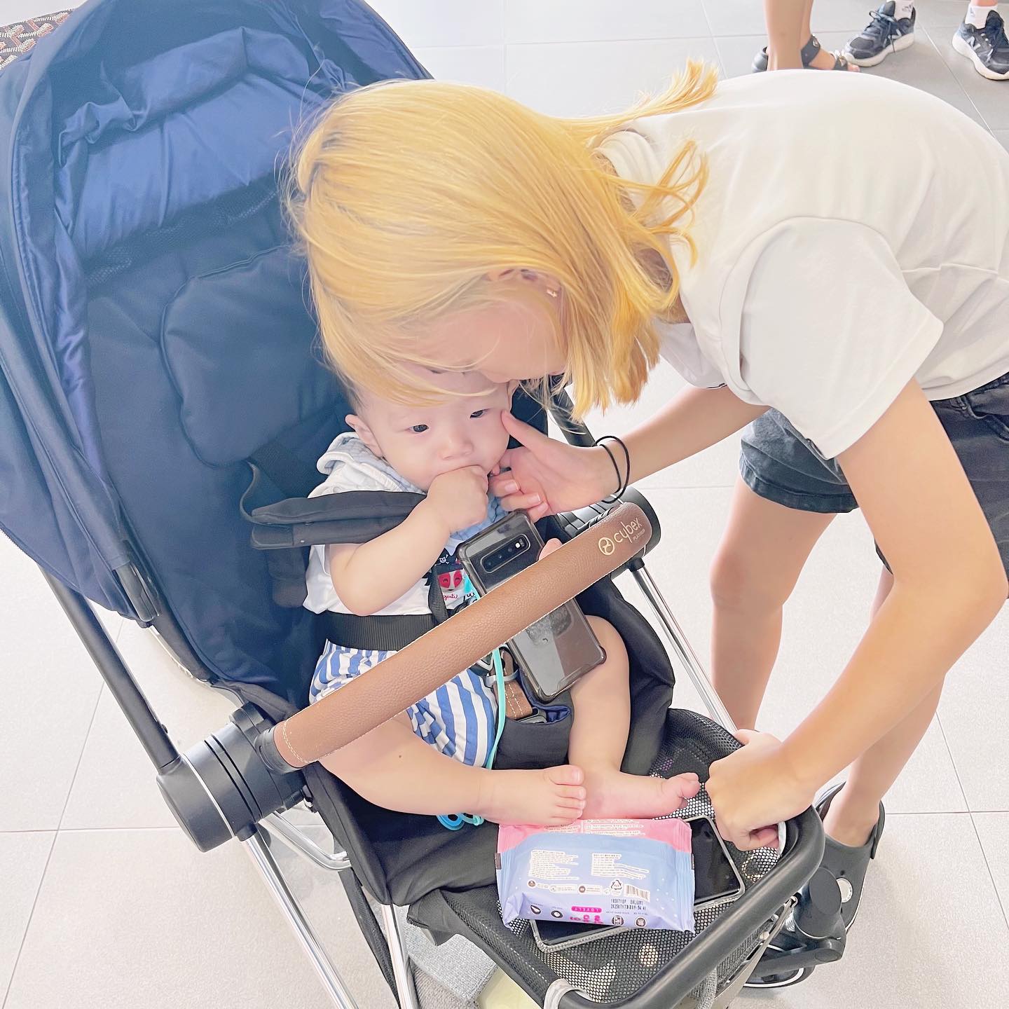 쇼핑이 즐거운 아이들☺️
마음에 든 옷 사고 가을 옷이라
당장 학교에 못입고가서
안달났음🤣 
 
 
#일상그램 #가족스타그램 #쇼핑
#비글삼남매 #동생사랑 #초딩맘
#주말스타그램 #신난아이들