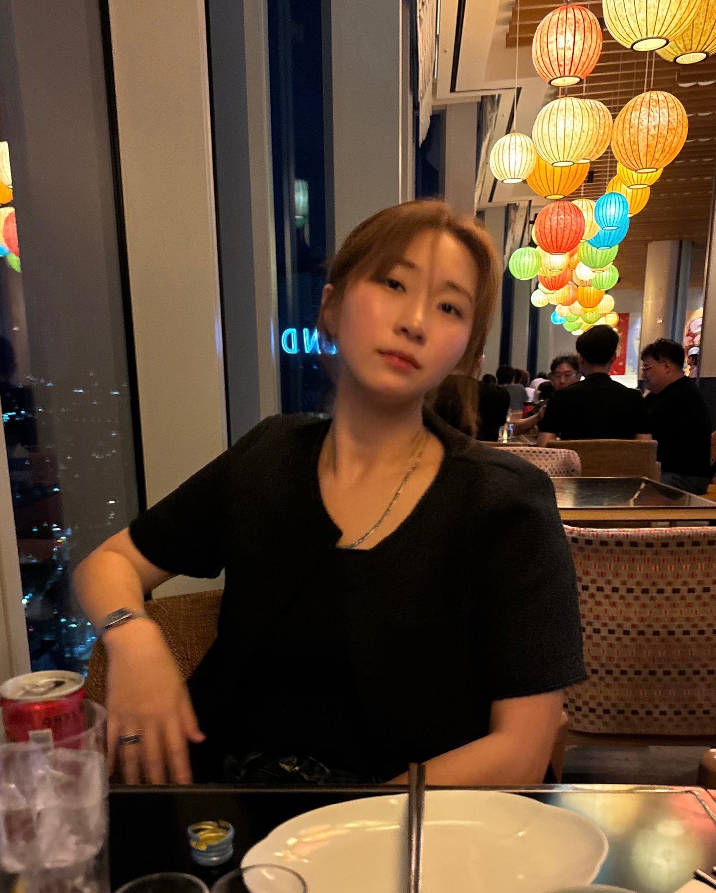 어디서 나랑 비슷하게 생긴 놈이 걸어오나 했다