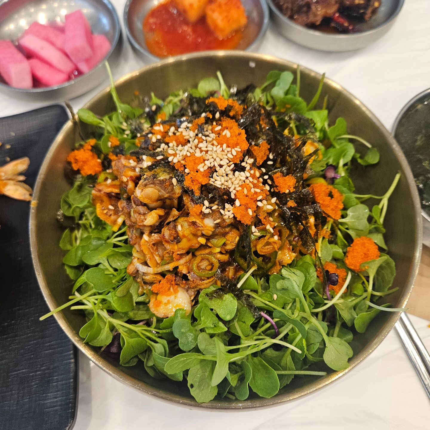 #협찬

<통영식당 부천중돈본점>

- 바다에서 온 신선한 맛 그대로
- 특 전복해물 뚝배기 보양식
- 전복해물뚝배기로 부모님과 함께
- 가득한 한상으로 배부르고 기분좋게 
- 떠오르는 맛집 부천 핫플 거리
- 맛 뿐만 아닌 추억과 행복한 기억까지💕

위치 : 경기 부천시 원미구 길주로 234 203동 1039호, 1040호, 1041호
시간 : 10:30~22:00 

#부천시청맛집 #중동맛집 #부천맛집
#부천해산물 #부천해물뚝배기 #부천맛집