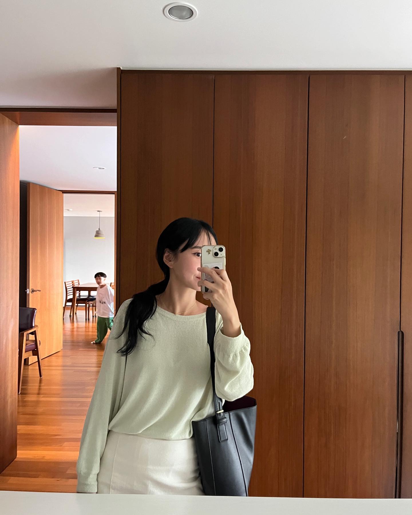 빡빡한 일정이었지만 모든걸 다해낸 1박2일.. 🫠 친구 ,누나 동생 들과의 소통도 엄마가 우주시우에게 조금더 알려줄수있는 부분도 있어 좋았어! 너무 짧았고 가족사진 못찍은건 제일 속상행 ☁️
⠀⠀⠀⠀⠀⠀⠀⠀⠀⠀⠀⠀⠀⠀⠀⠀
#아쉬운여행