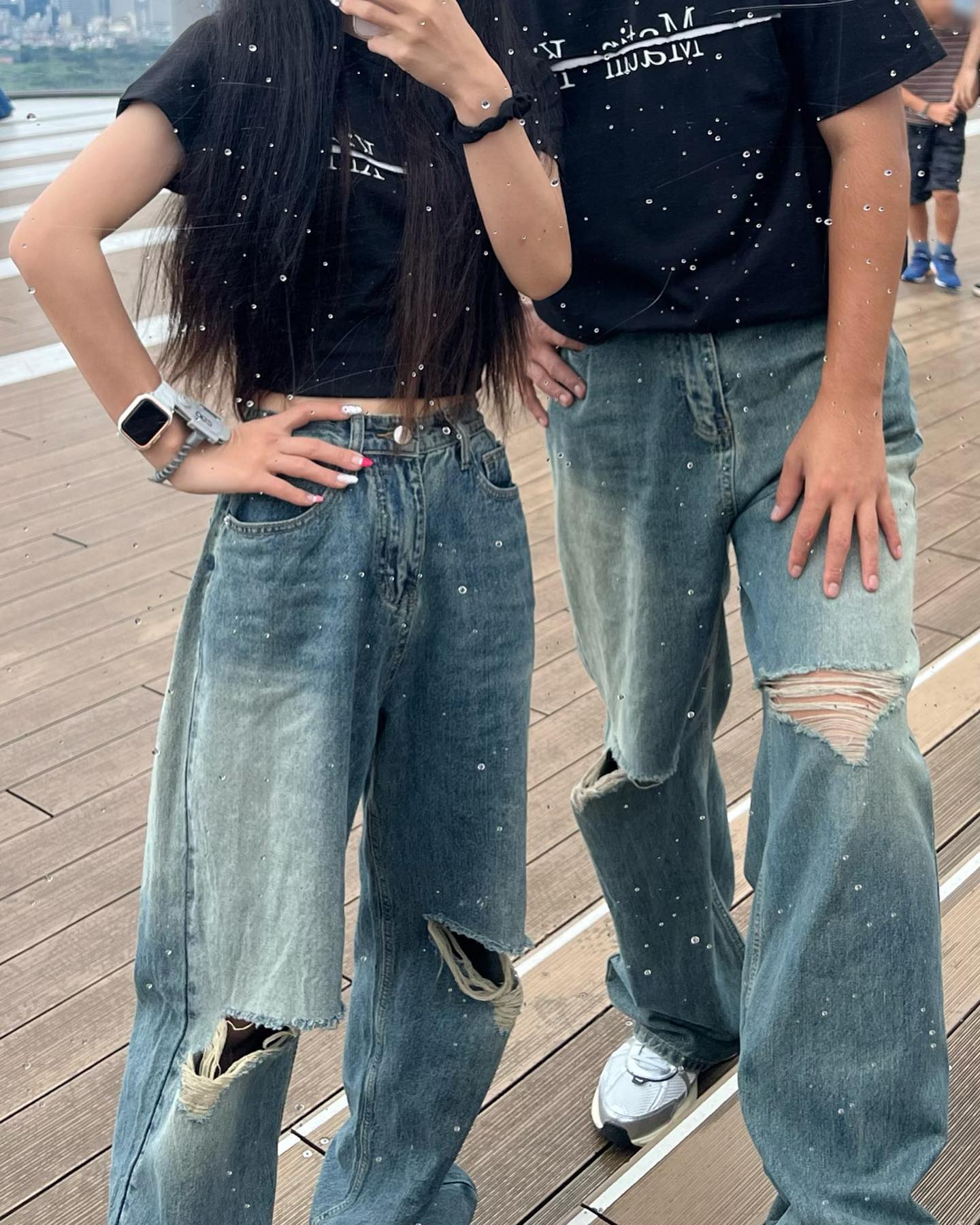 🖤💙

#럽스타그램 #커플룩 #패션피플 #오늘의룩북 #코디룩 #좋아요