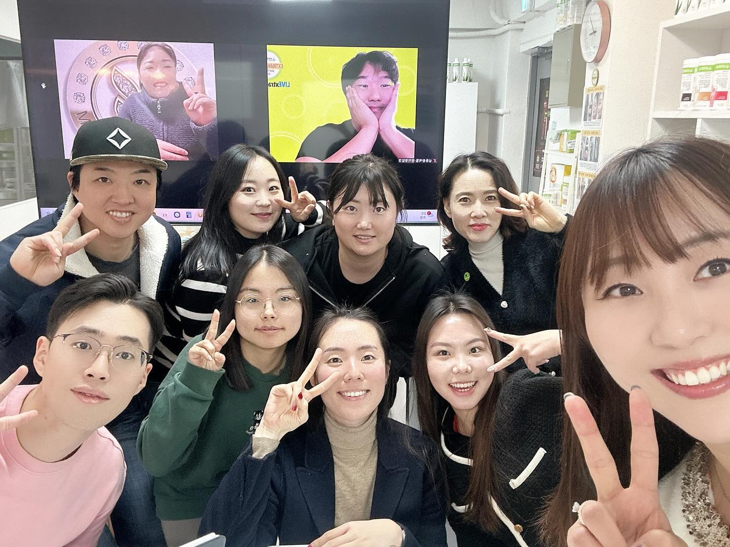 ㅋㅋㅋ오늘도 알찼뜸니댜✌🏻

#ㅎㅎㅎ #연말 #준비중 
#열공 #데이