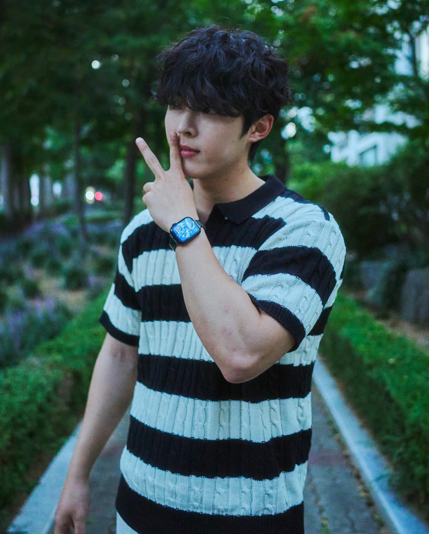 #협찬 “어때 도시남자 같나.”

슬림한 매탈로, 스퀘어 유닛으로,
타임플릭timeflik 으로,
도시남자가 되었다.
.
.
.
.
.
#타임플릭 #워치스트랩 #애플워치스트랩 #갤럭시워치스트랩 #줄질 #워치스트랩추천 #메탈스트랩 #데일리룩 #ootd