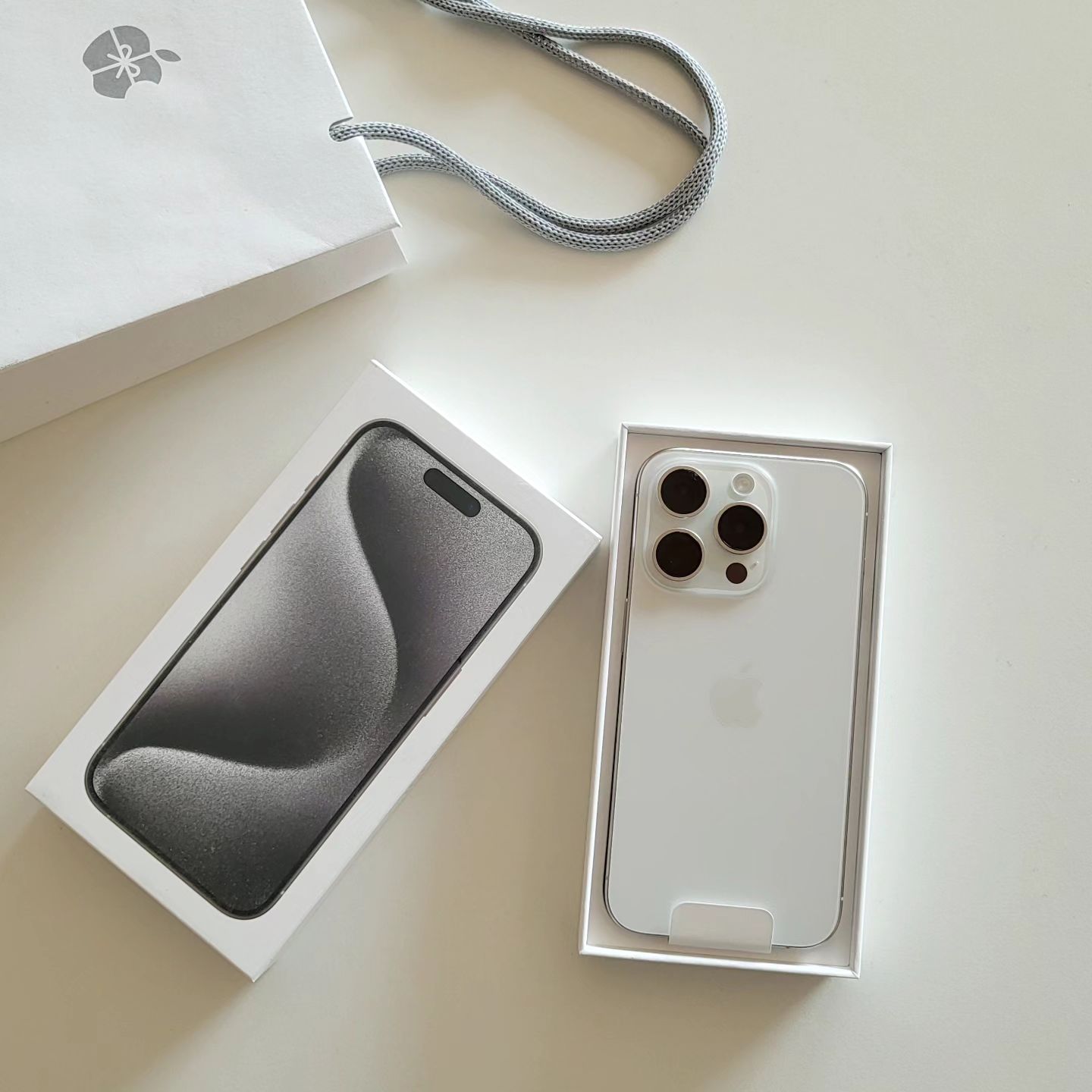 #iphone15pro 메리크리스마스🤶🏻🎁