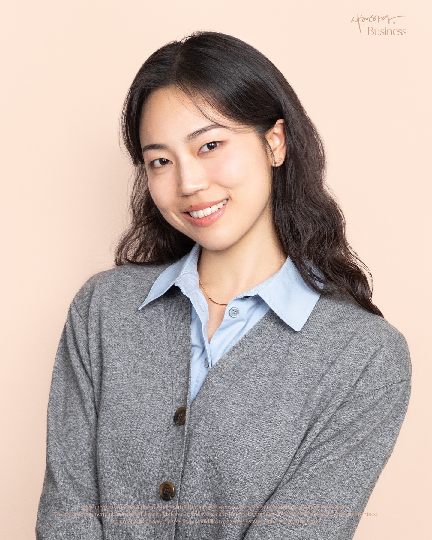 회사에서 찍은 프로필 사진
내가 겨울딥인줄 미리 알았으면 저렇게 안 찍었을텐데🥹
