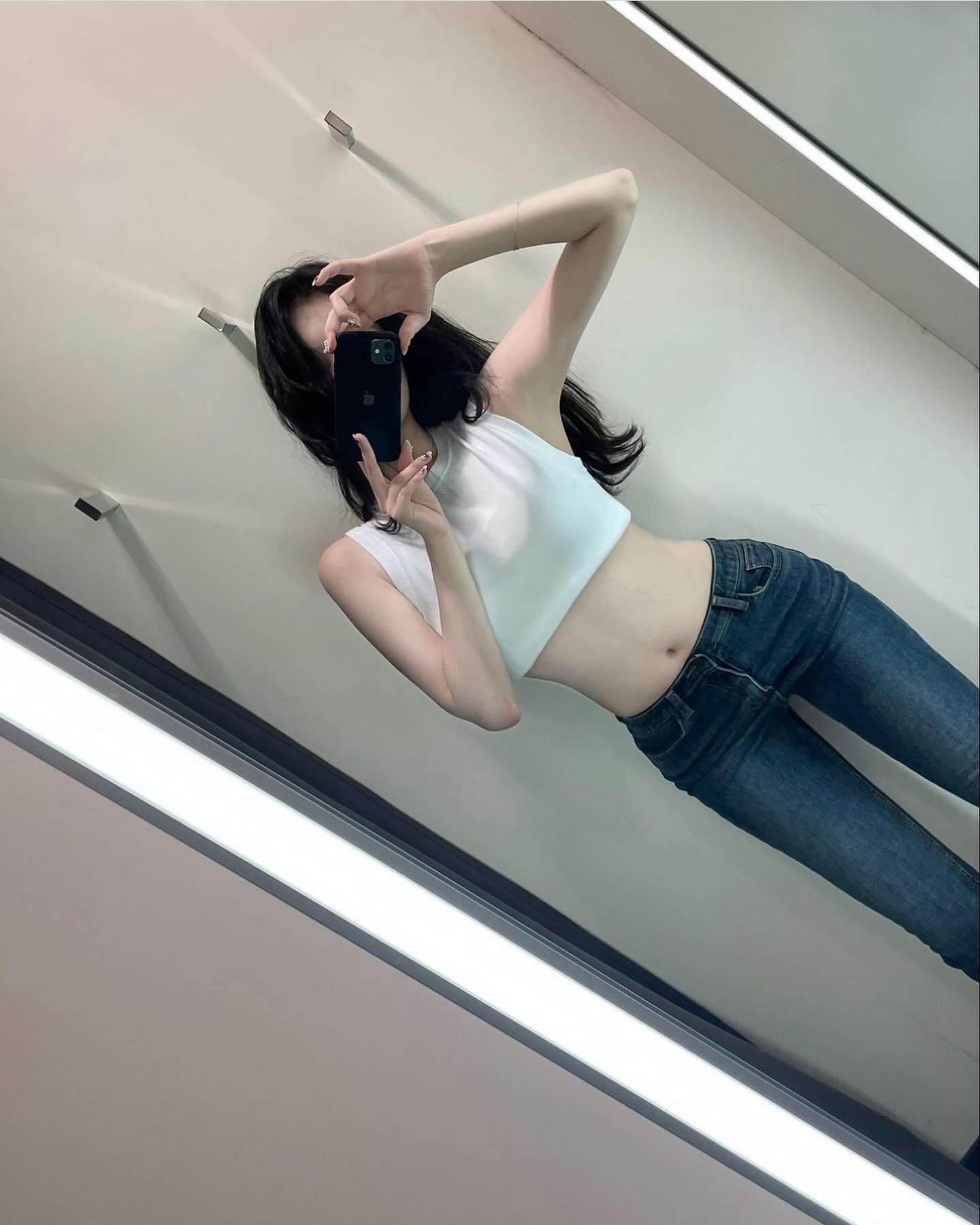 저거 찍을때만 해도 살 쪘다고 찡찡댔는데
지금은.. .......... ...