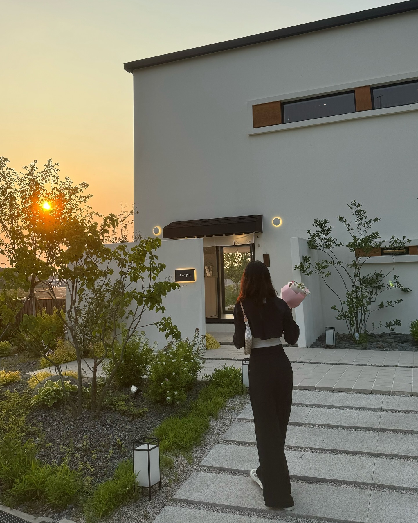 아무렇게나 올려보는 근황
바쁜 와중에 잘 놀러다녔다ღ

최근 더 바빠진 탓에 놀 시간은 없어도
화이팅 할 예정-!(ง •̀_•́)۶