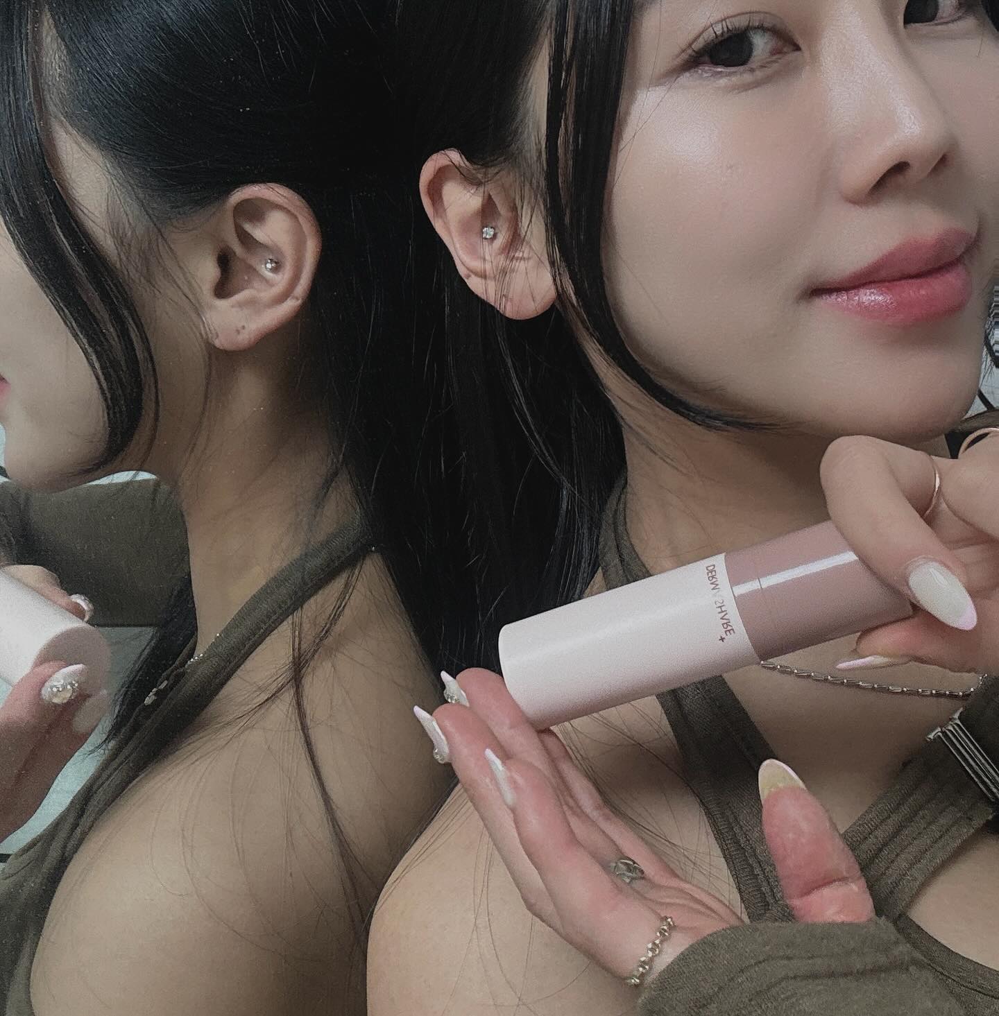#협찬

아무리 팩트를 덧발라도 자꾸올라오는 각질이나 요철😮

악건성에 각질부자인나🥹 팩트 유목민이 찾은 

🔆더마쉐어 초밀착 스틱파운데이션🔆
피부에 초밀착되어 샵에서 받은 듯한 피부표현가능💯

7만모의 독일산 극세모 브러쉬로 모공까지 깔끔하게 커버💯

저자극, 비건 인증까지 완료💯

따로 브러쉬를 구매하지 않고 내장브러쉬로 편하게 샵에서 받은피부표현 이제 쉽게가능해요👌💕

#협찬 #초밀착커버 #극세모브러쉬 #독일산브러쉬일체형 #모공요철커버 #비건포뮬러 #24시간지속력