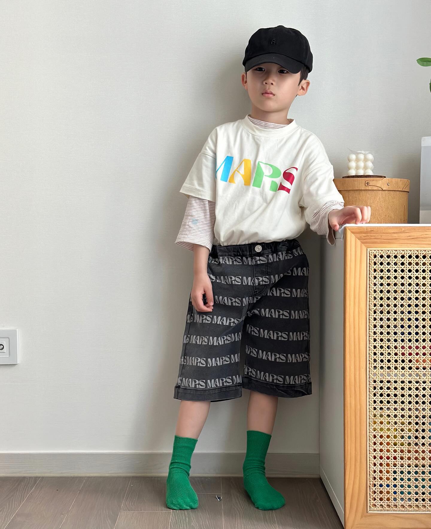 -
오늘 하품이가 픽한 뉴블리스 양말💚
(하품이는 지금 동화 듣는 중ㅋㅋㅋ)

날씨가 어마어마하게 더운 어제오늘이네요.
모두들 더위 조심하세요~

newbliss_official
발베김 없는 #무봉제양말 #심리스양말