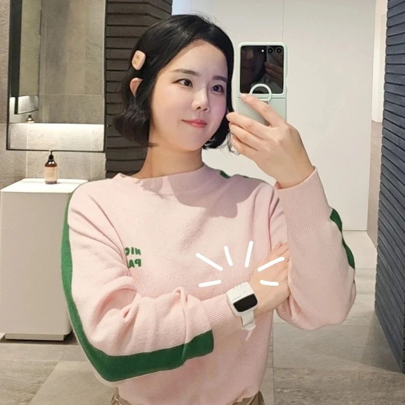 #마이에이밍#굿보이스 🤍

Q.골린이가라운드 타샷할때 
  가장 많이 듣는 말은 ???

A.그쪽 아니에요~~or 어딜봐여~~~
 (캐디님&동반자 한목소리가 뽀인트🤣)

이제는 에이밍까지 봐주는
굿보이스가 있어서 든든해요😍

#마이에이밍굿보이스 는

💕거리봐주는 골프워치 기능은 기본!

💕소리와 진동으로 올바른 에이밍 알려주고

💕바디턴 기능 으로 스윙교정까지 가능!! 해요

앞으로 골프는 ⛳️
마이에이밍 과 함께 하세요😘

myaiming_official