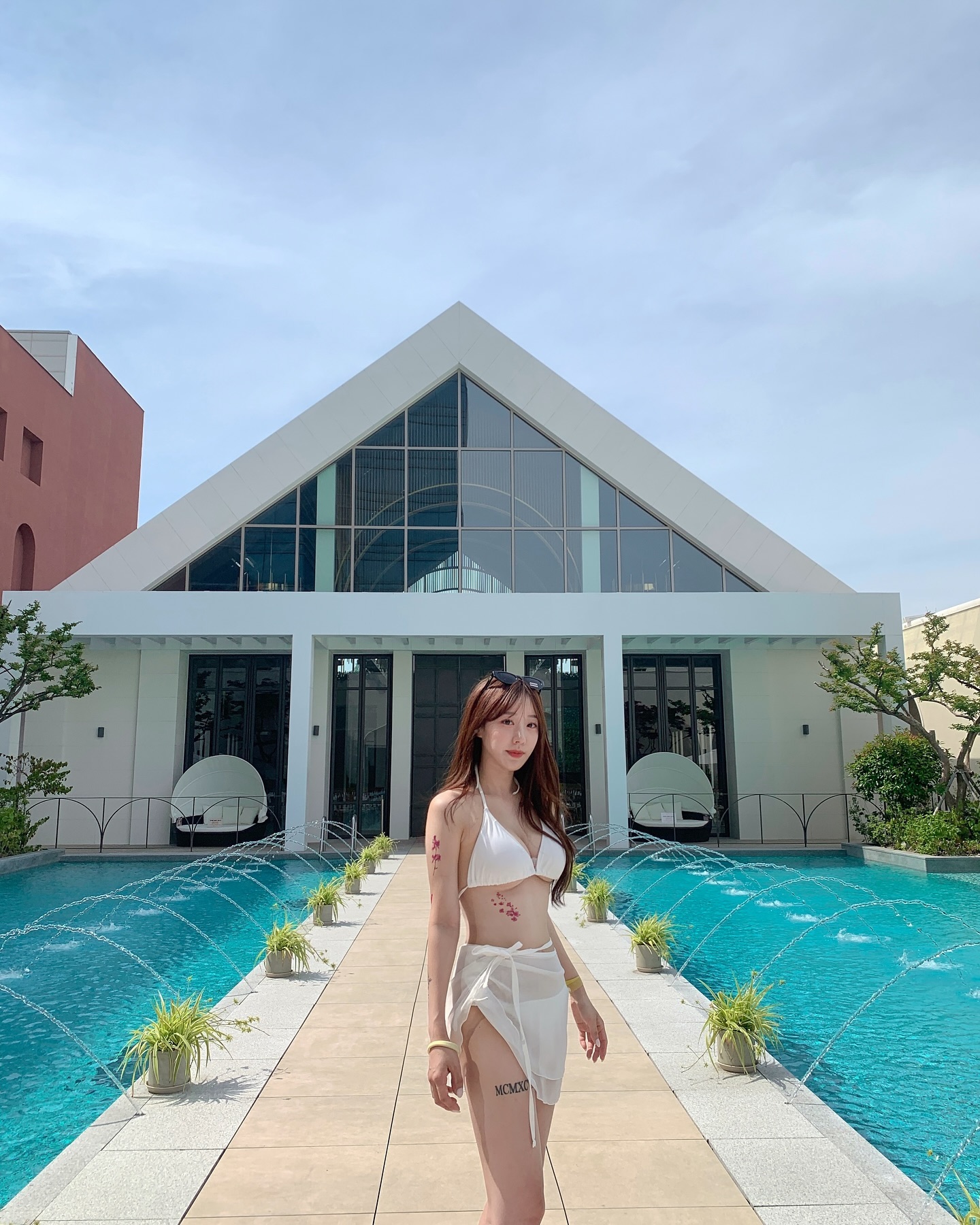한여름엔 못나가겠다 난.. 🏝️

#대구호텔 #인터불고 #휴양지룩