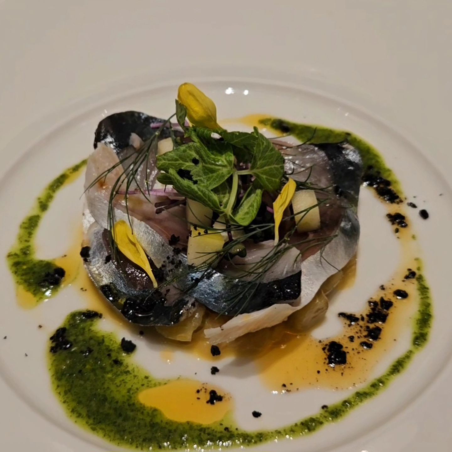 🚩Le Beurre Noisette TOKYO
5,500엔에 120분간 진행되는 menuB
도쿄에서 처음 가본 프렌치 
혼밥하는 사람, 비지니스 하는 사람
편하게 즐길 수 있는 분위기
무조건 재방문👍👍

#tokyo
#lebeurrenoisette 
#french 
#wine 
#food