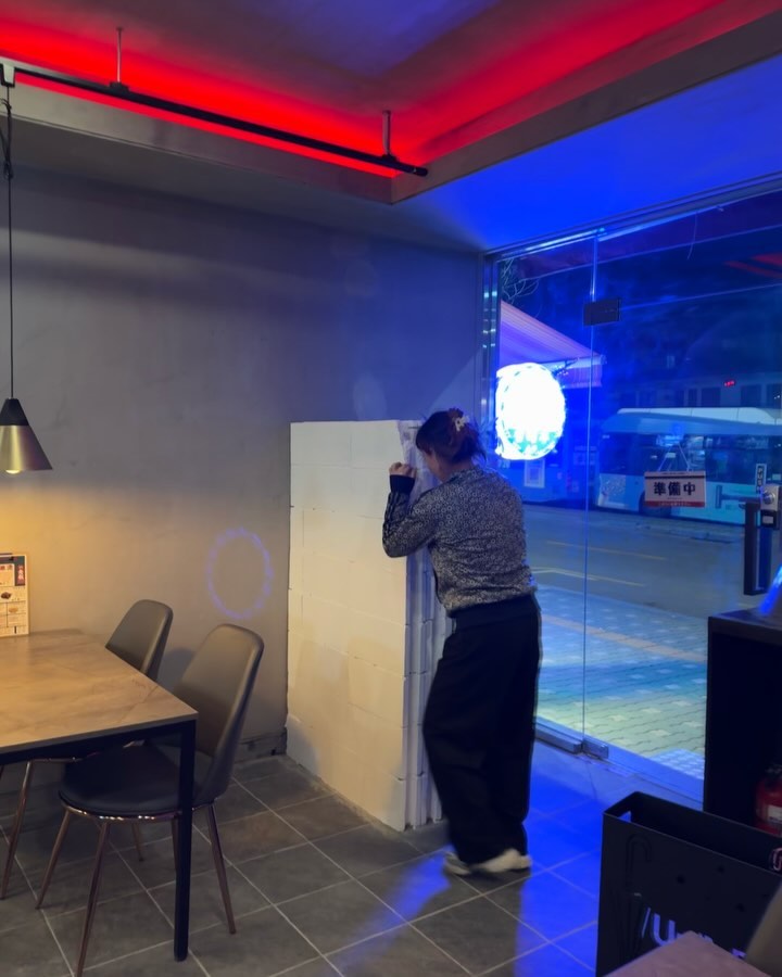 ㅋ.ㅋ 사장님이 클라이머면 ?벽이란 벽은 다 타보라함
볼프 갔다가 불광천으로 꽃놀이 하러 갔다가 가면 딱일듯 합니당👍
인테리어도 이뿌고 음식도 맛있댜😋

(벽은 타기전에 사장님께 문의를…🙌)
 서대문구 응암로1길 22 1층

#라오반#증산맛집#증산#불광천맛집