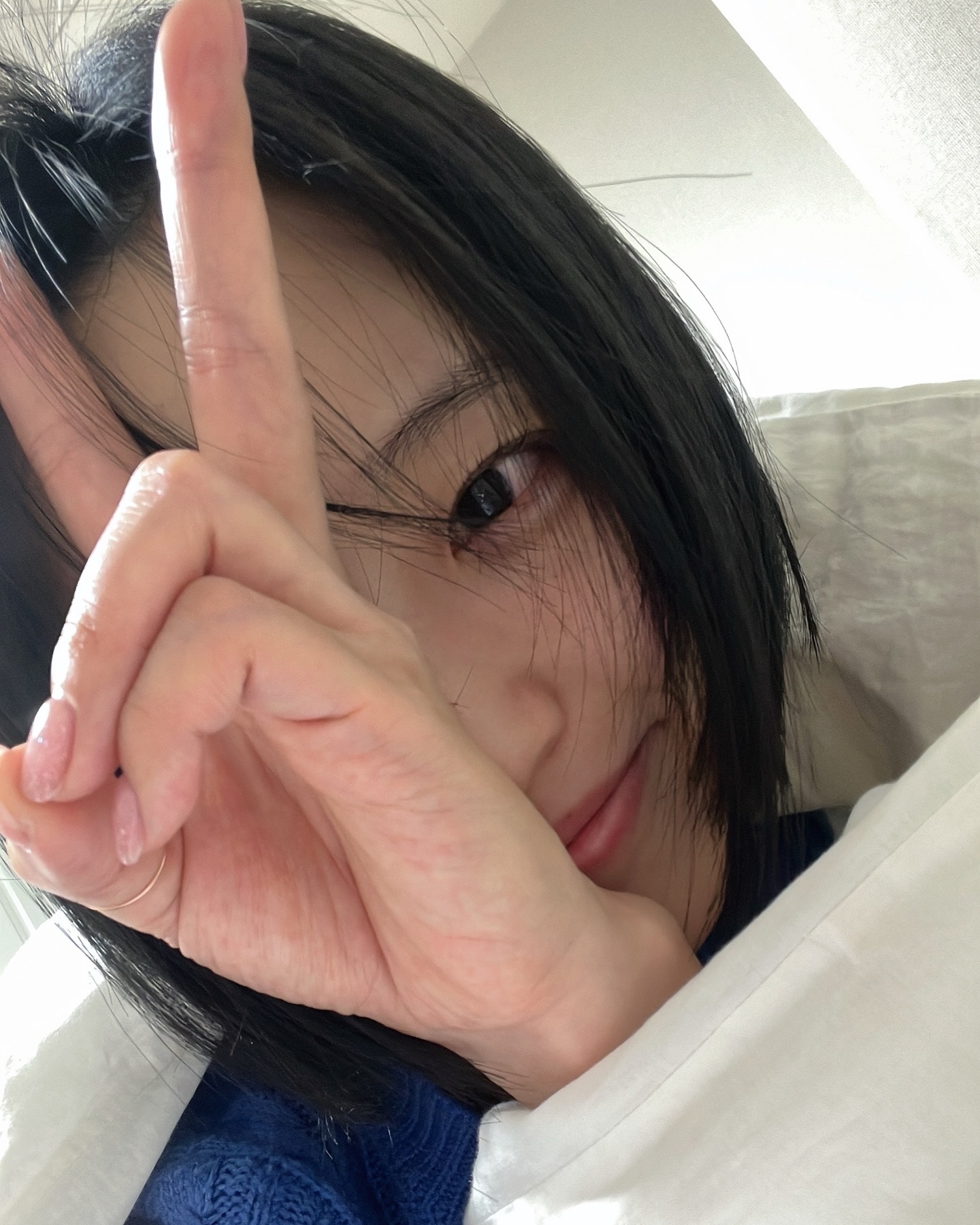 ✌🏻🩵🖤