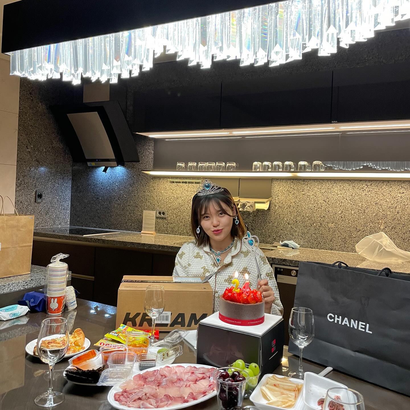 미리 보낸 생일 🍰