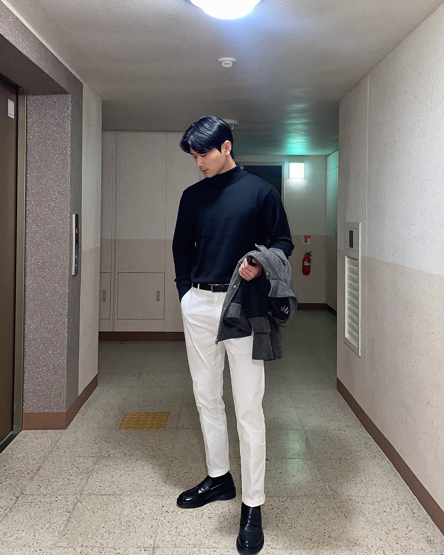 나한텐 이정도가 “어쩌다 최대한 꾸미고 나간 룩“
#월요팅