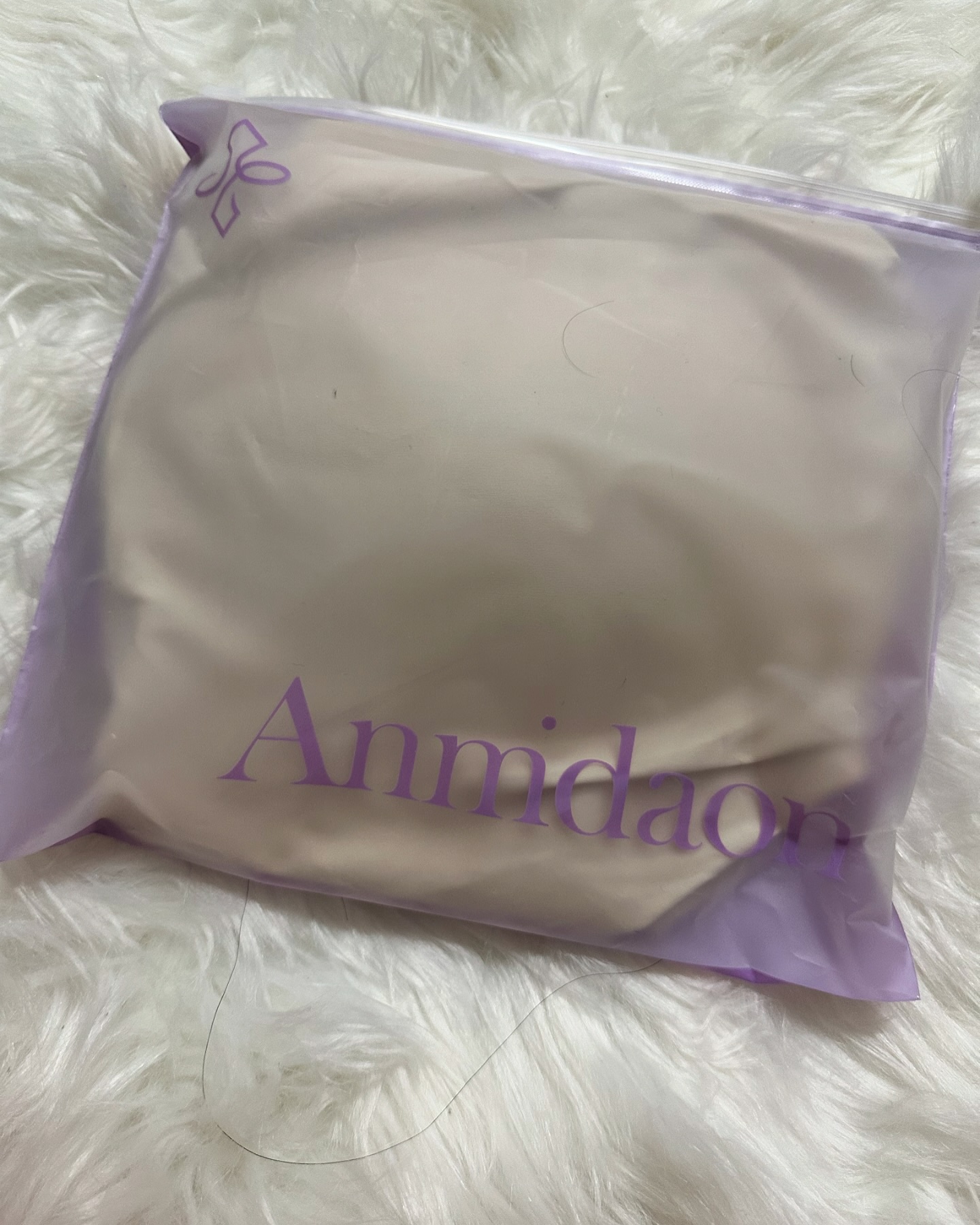 #할인구매 anmidaon_official #안미다온 #골반뽕
입었을때 착용감도 엄청좋구 부드럽구요 엉덩이배 다잘잡아줘서 좋아요 골반에 뽕도 탈부착이되더라구요 그래서 저는 좀더얇은 패드를 넣어서쓰려고 그냥입어도 티는안나는데 미친듯이 자연스러운게 좋아서 그렇게입으려구요 
#뷰티 #여행 #골반 #코덕 #골반거들 #먹방 #리뷰가수익이되는곳 #힙딥 #여성속옷 #뷰티템  #공팔리터 #N잡러 #몸매 #해외 #보정속옷