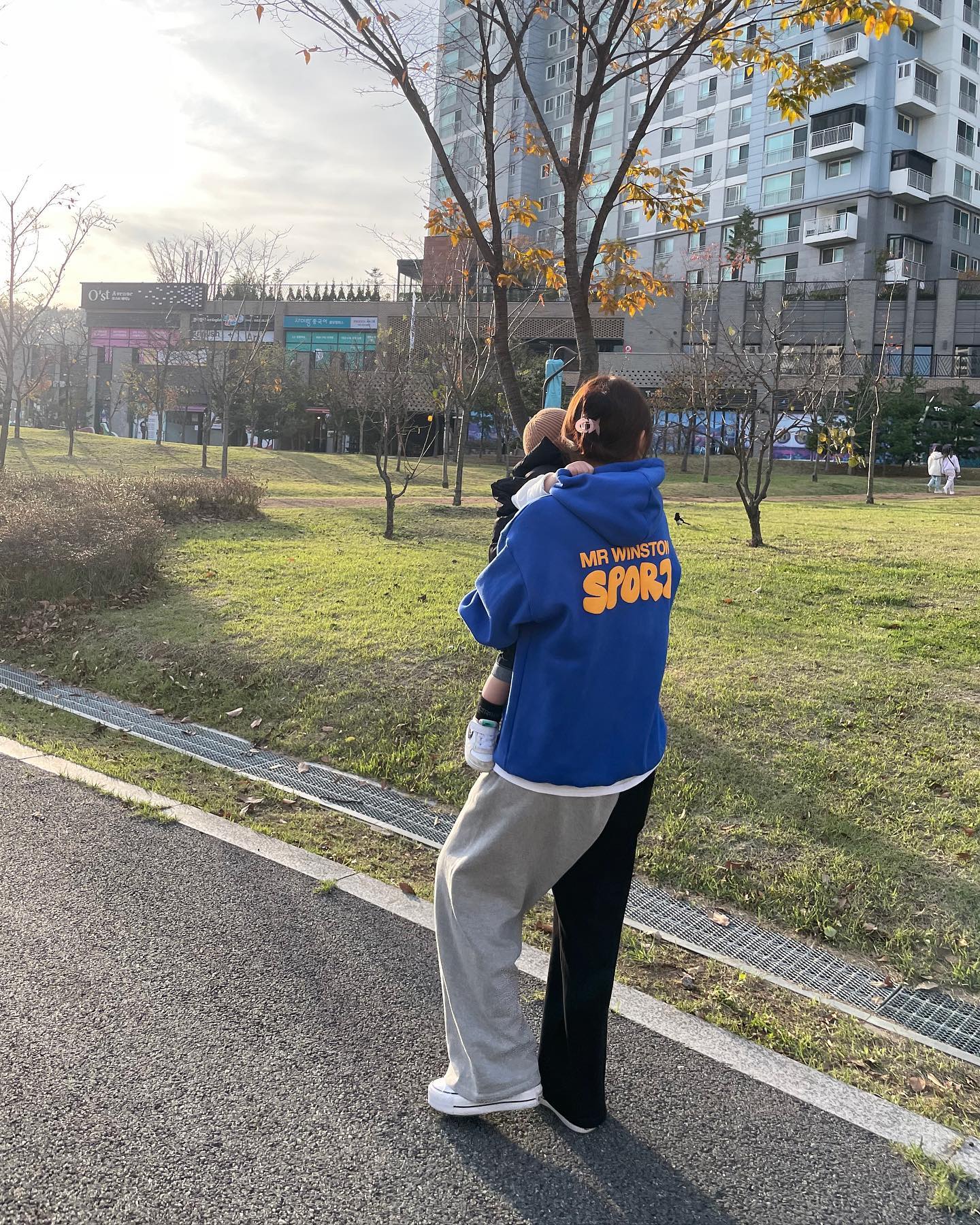 럽야~